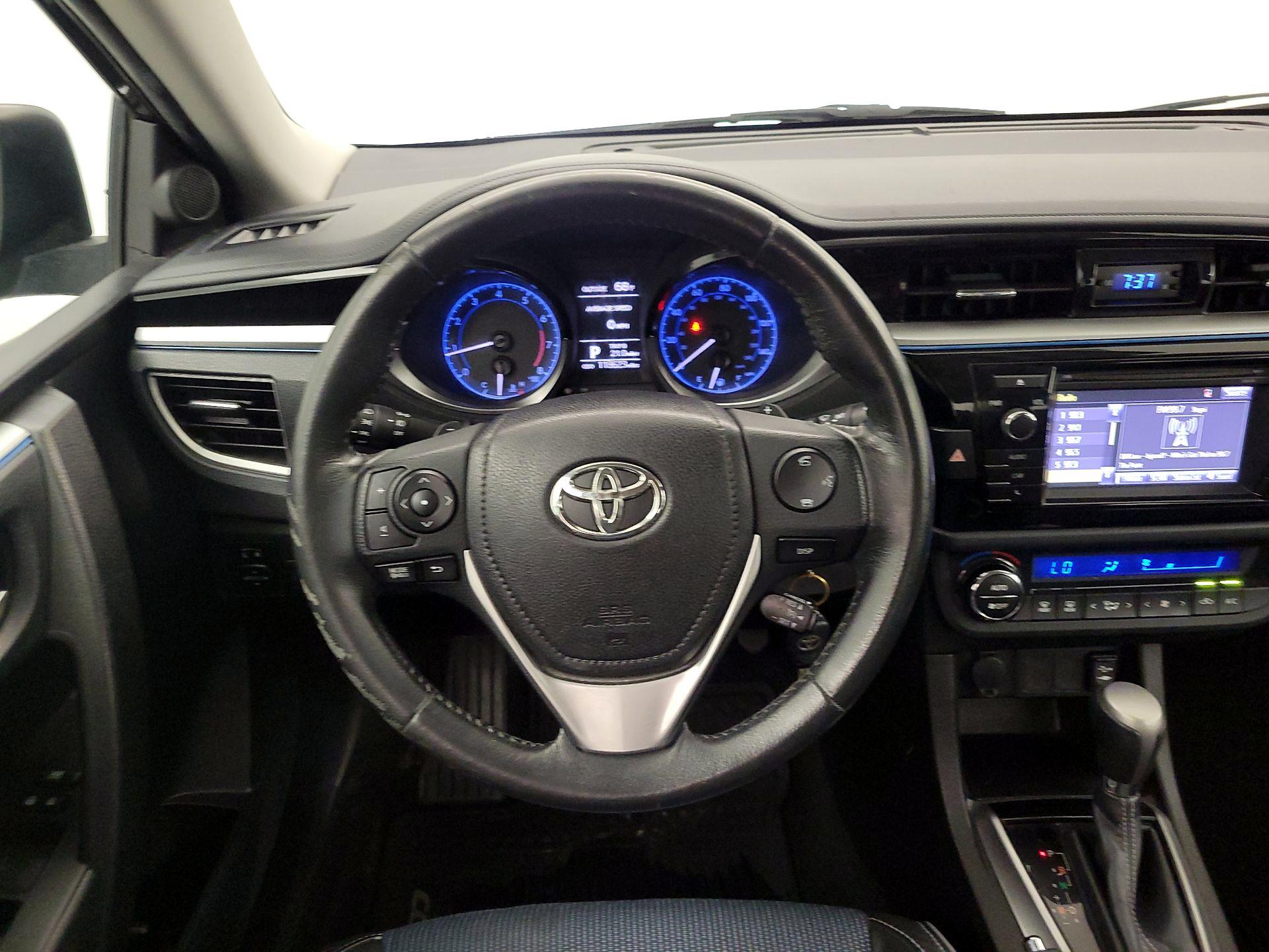 Thumbnail: 2014 Toyota Corolla - 10