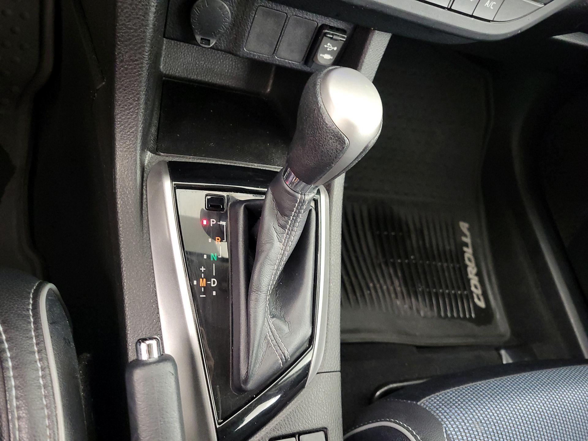 Thumbnail: 2014 Toyota Corolla - 17