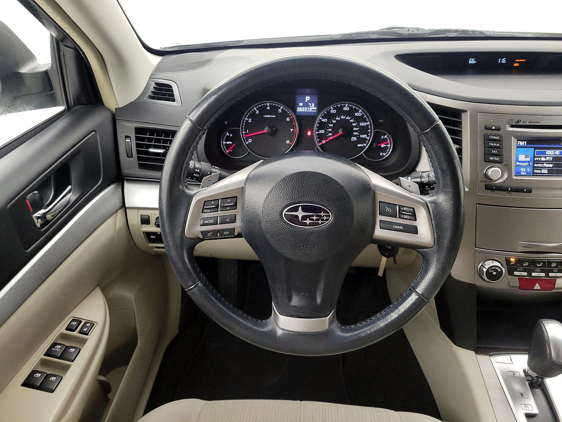 Thumbnail: 2014 Subaru Outback - 10