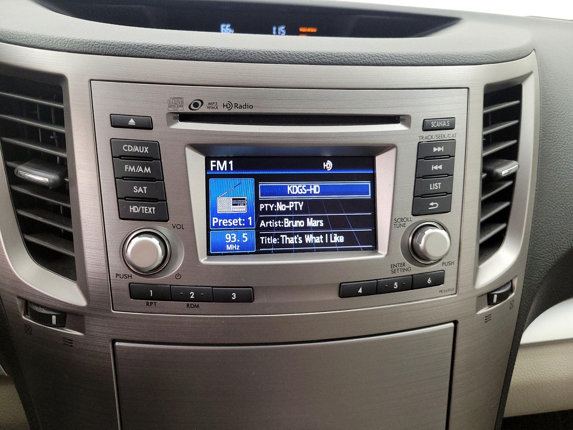 Thumbnail: 2014 Subaru Outback - 14