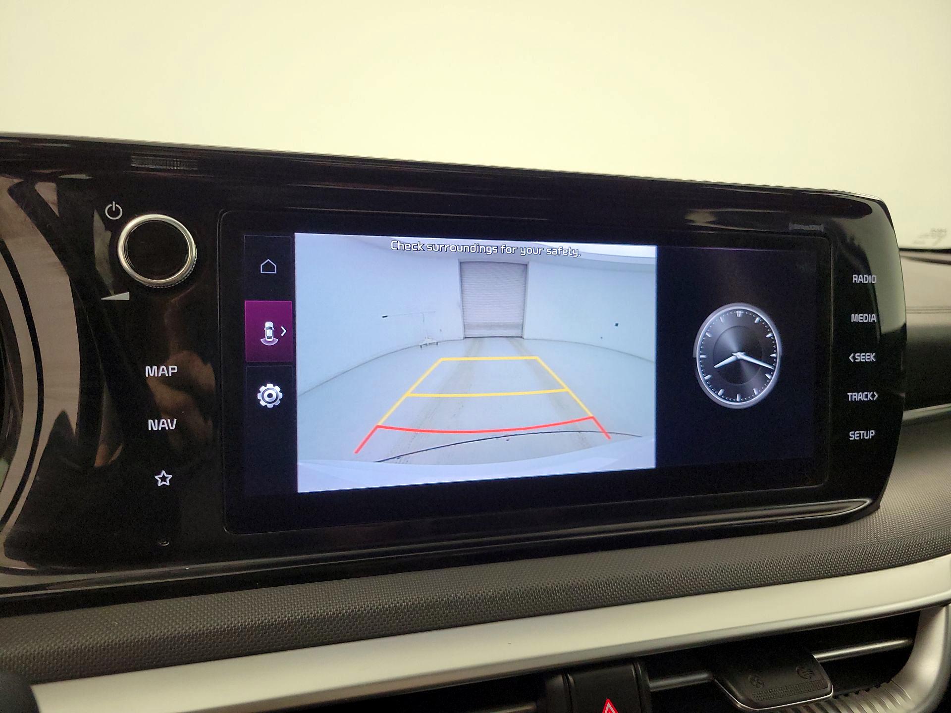 Thumbnail: 2022 Kia K5 - 15