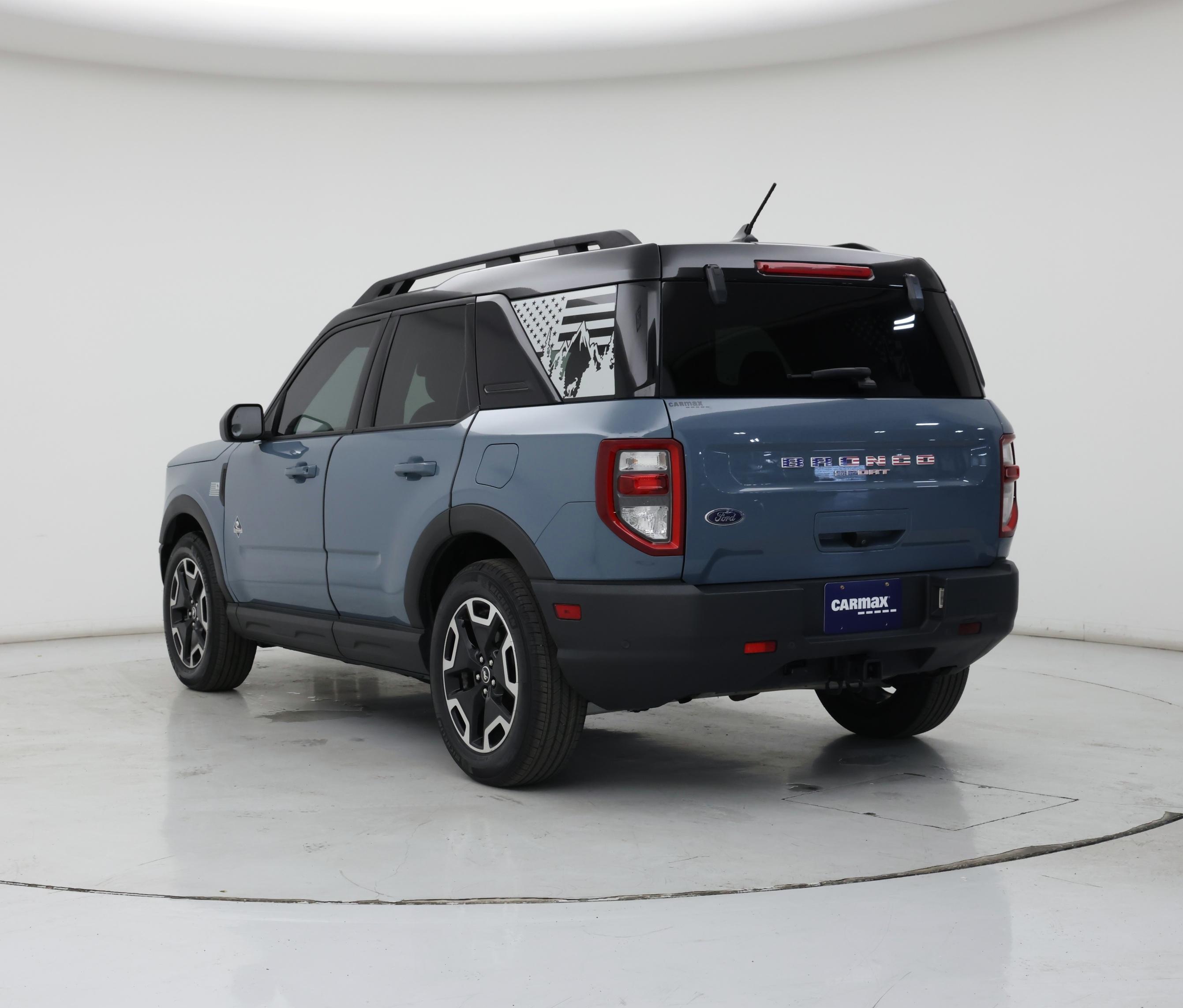 Thumbnail: 2022 Ford Bronco Sport - 2