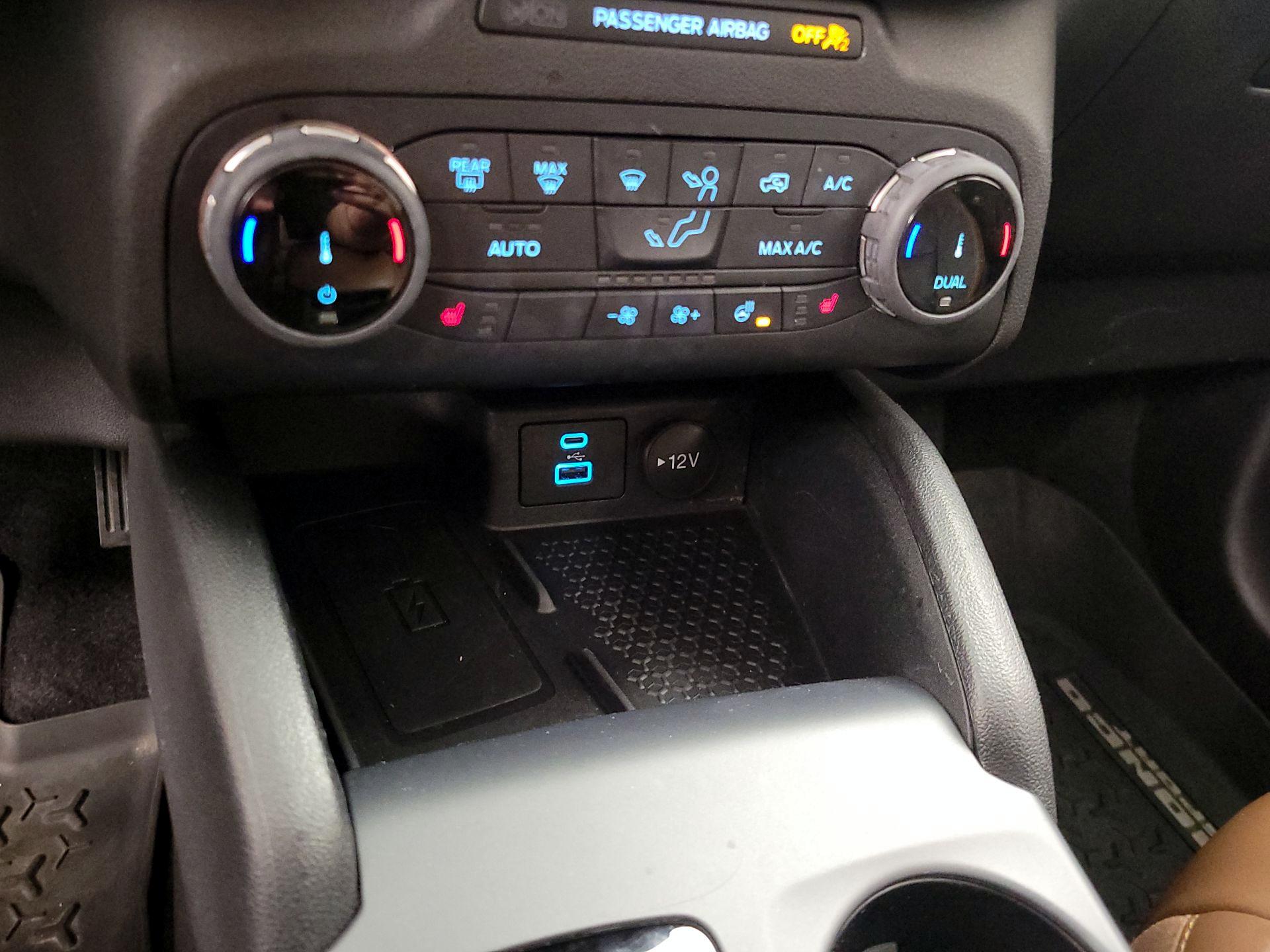 Thumbnail: 2022 Ford Bronco Sport - 19