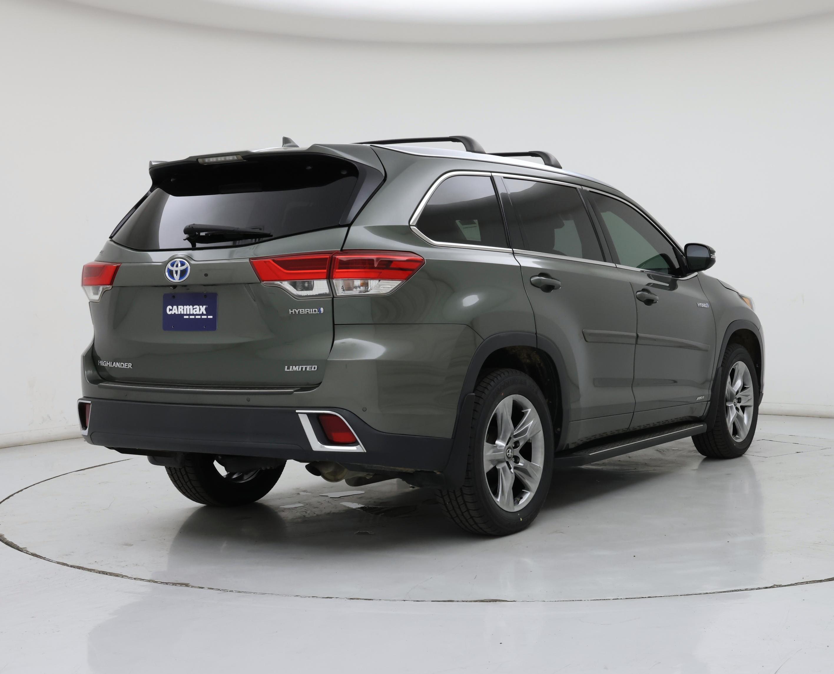 Thumbnail: 2018 Toyota Highlander - 8
