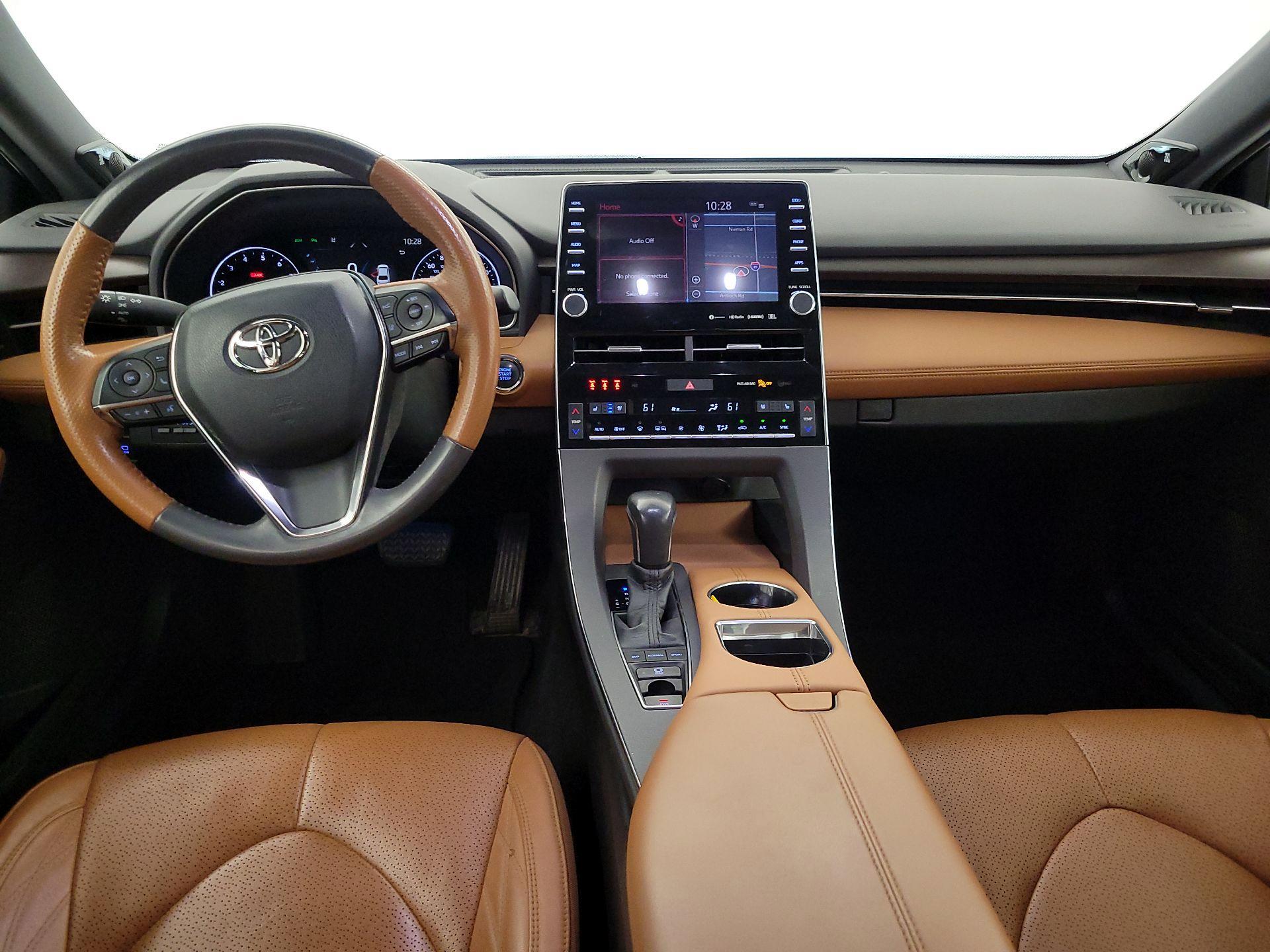 Thumbnail: 2020 Toyota Avalon - 9