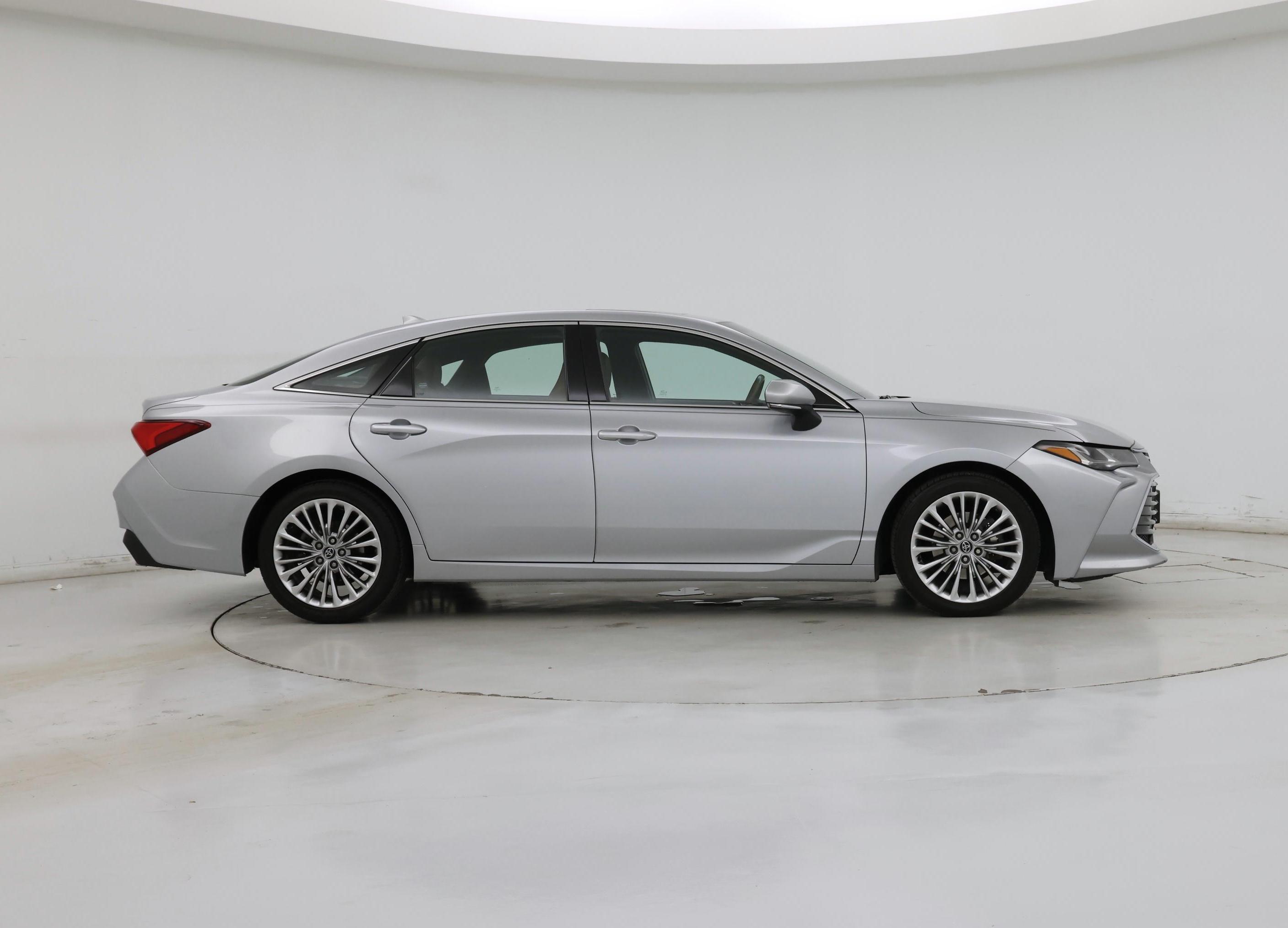 Thumbnail: 2020 Toyota Avalon - 7