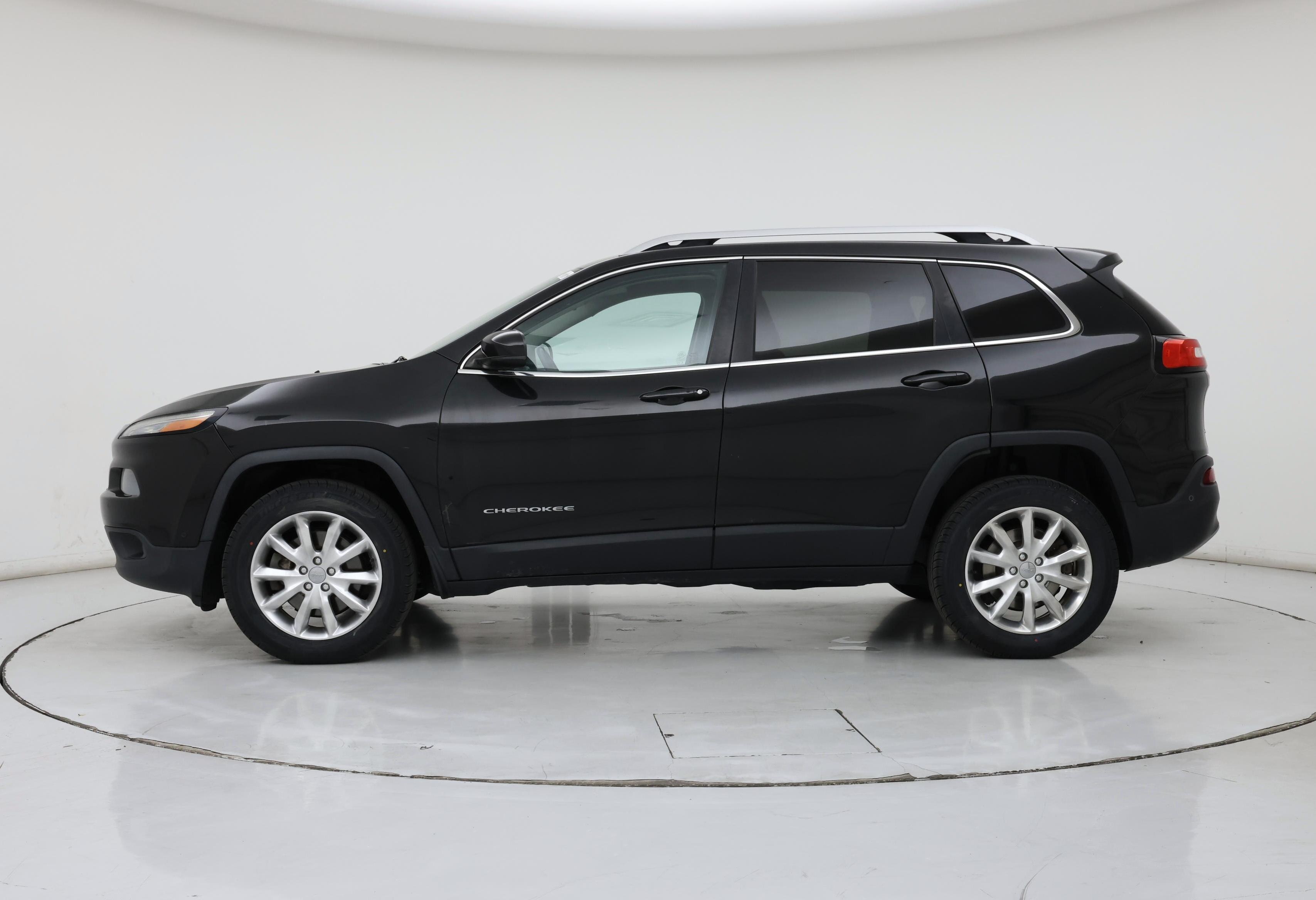 Thumbnail: 2014 Jeep Cherokee - 3