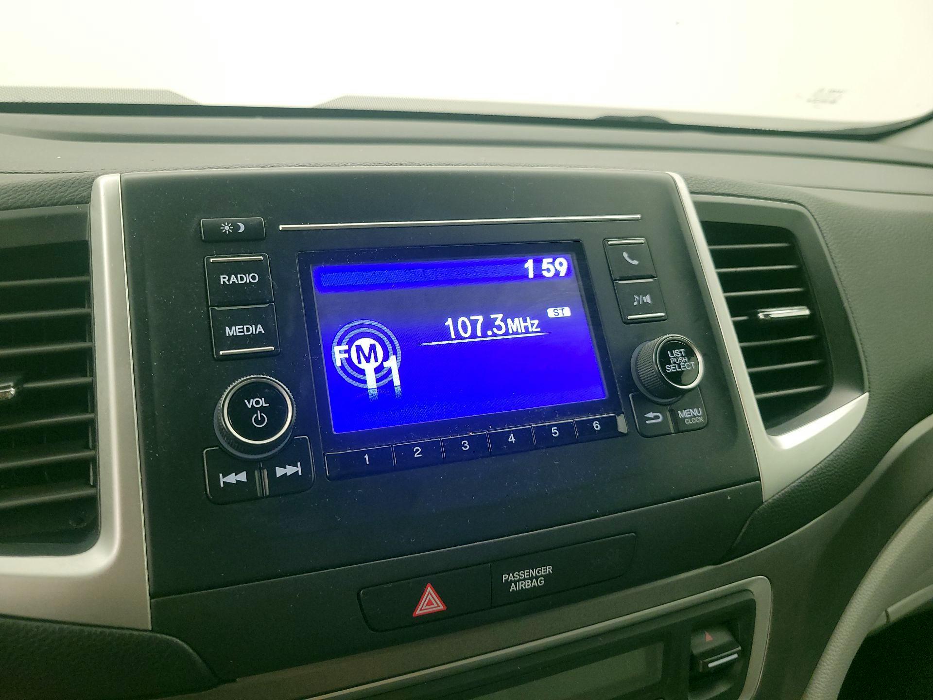 Thumbnail: 2019 Honda Pilot - 15