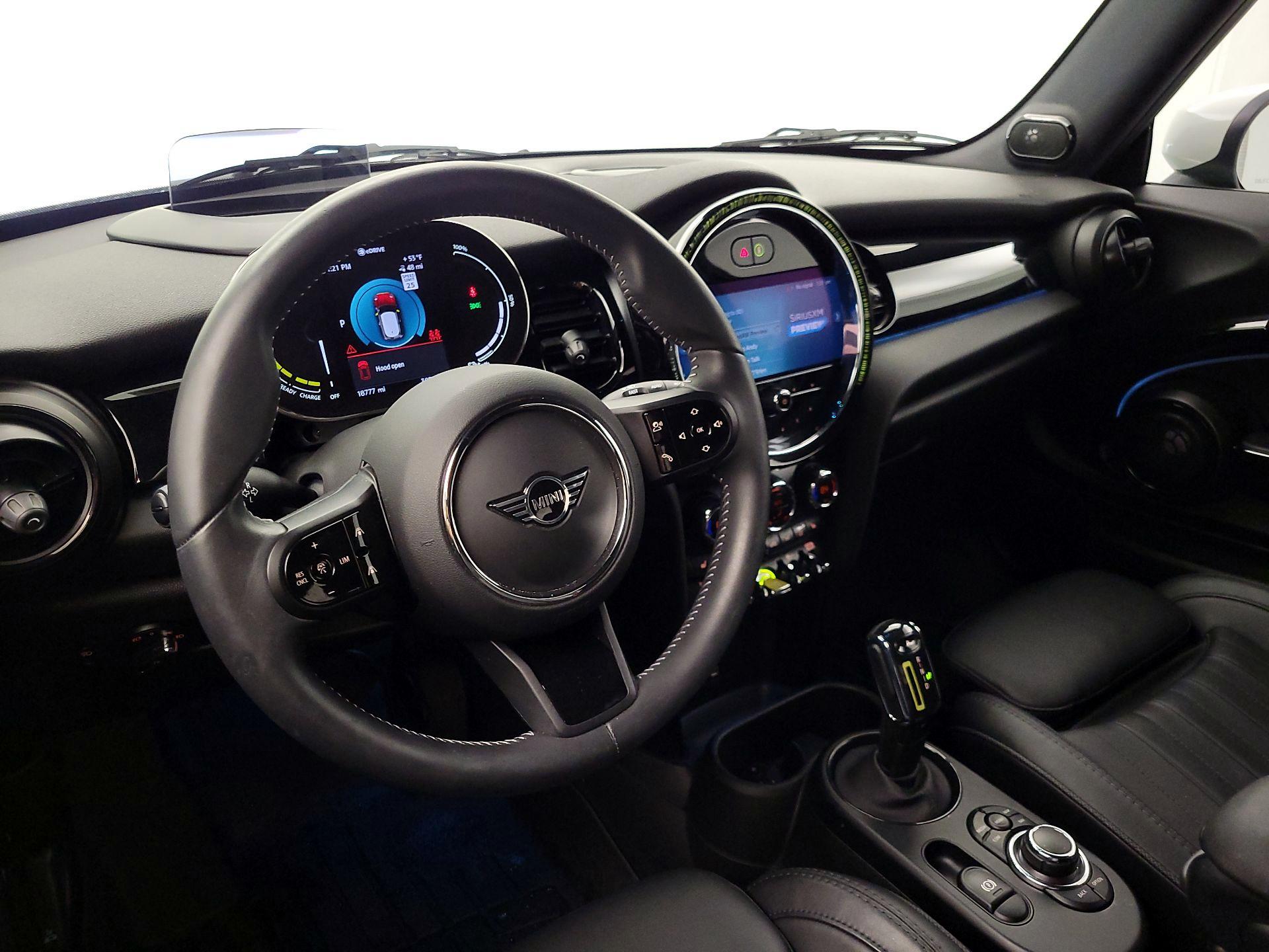 Thumbnail: 2023 MINI Cooper Hardtop - 9