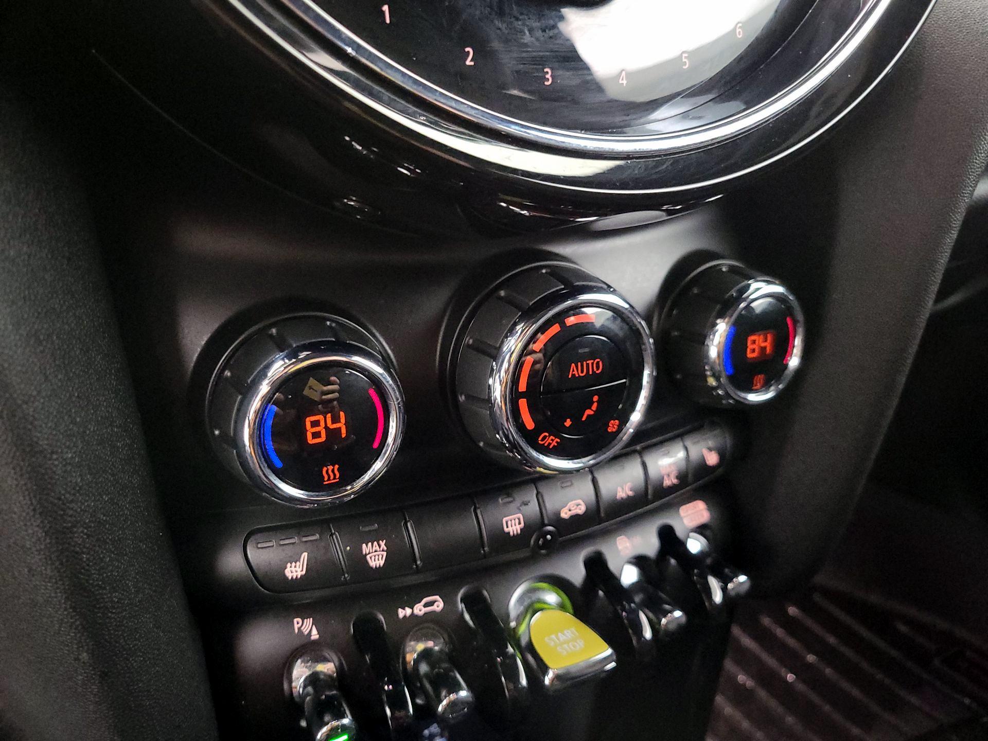 Thumbnail: 2023 MINI Cooper Hardtop - 16