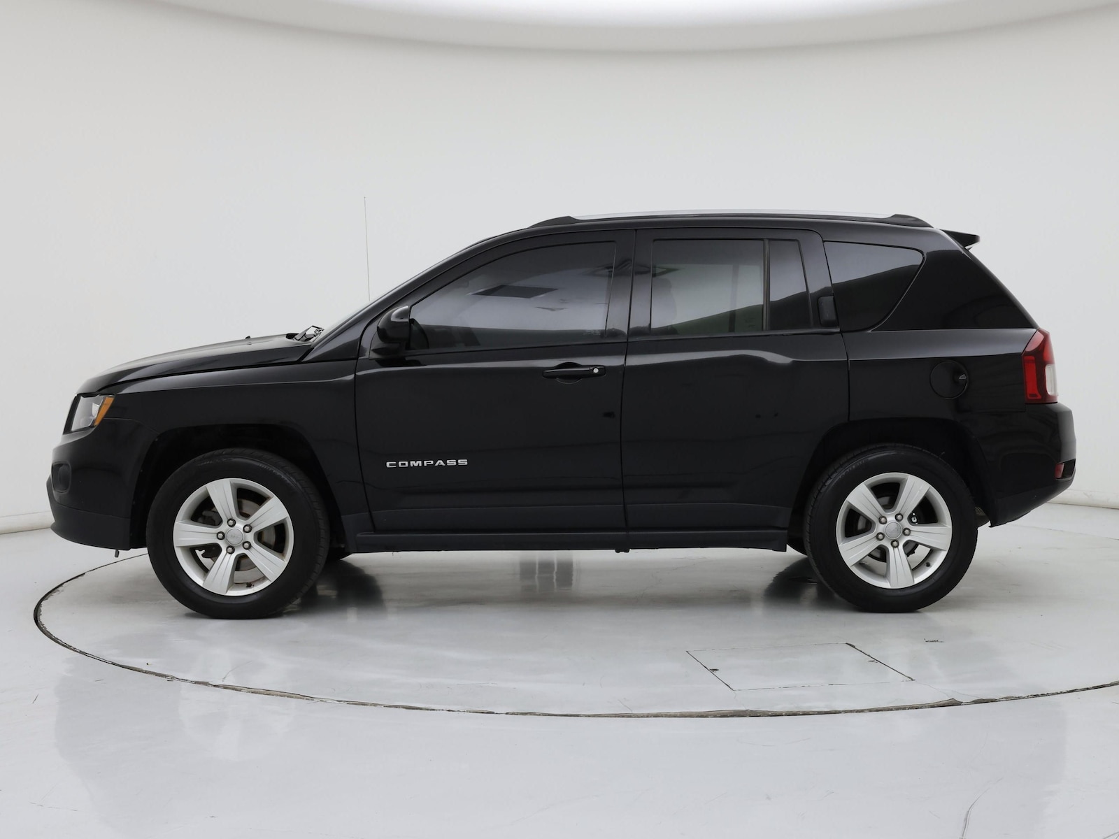 2017 Jeep Compass Latitude - Photo 4