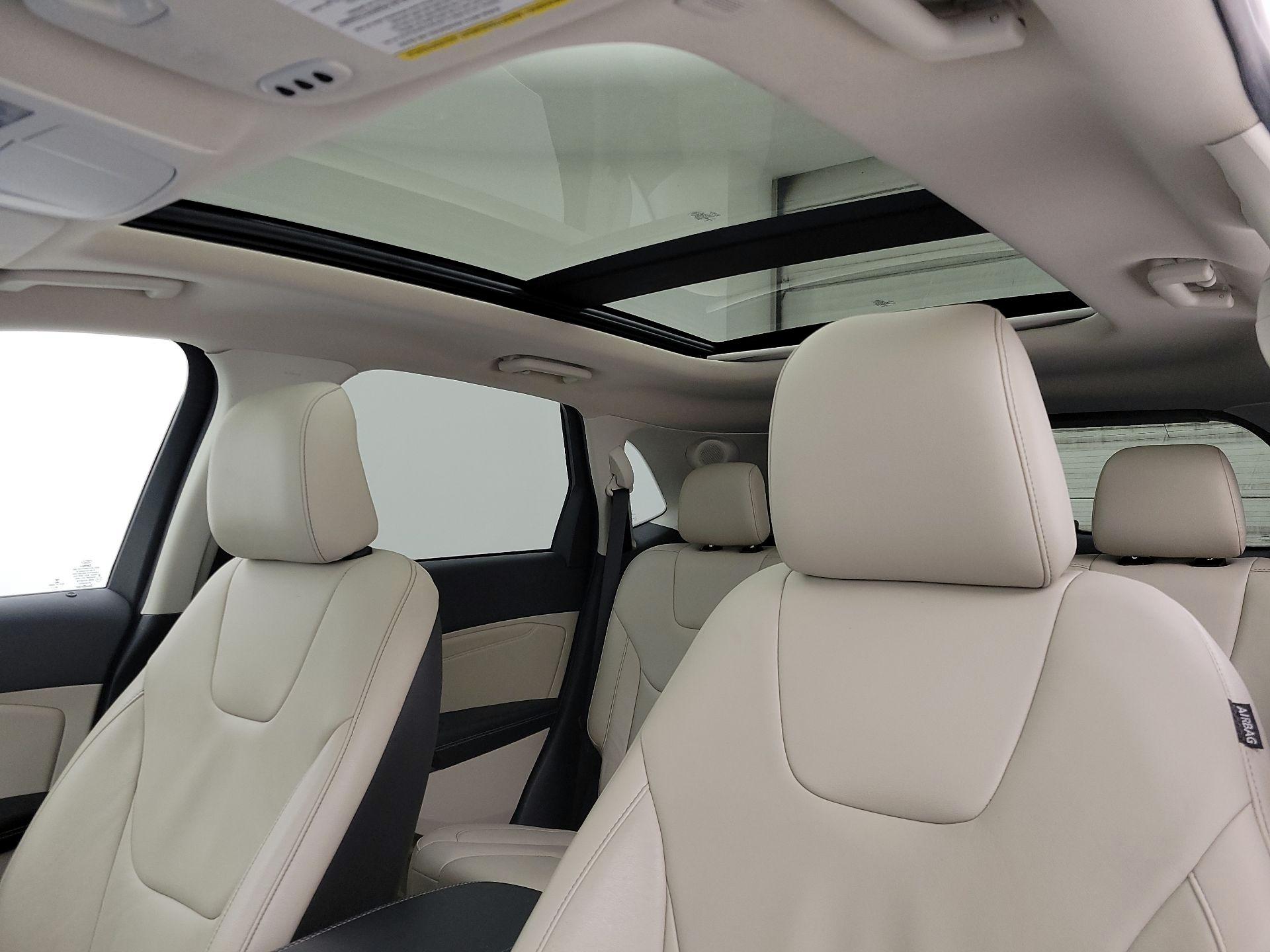 Thumbnail: 2020 Ford Edge - 20