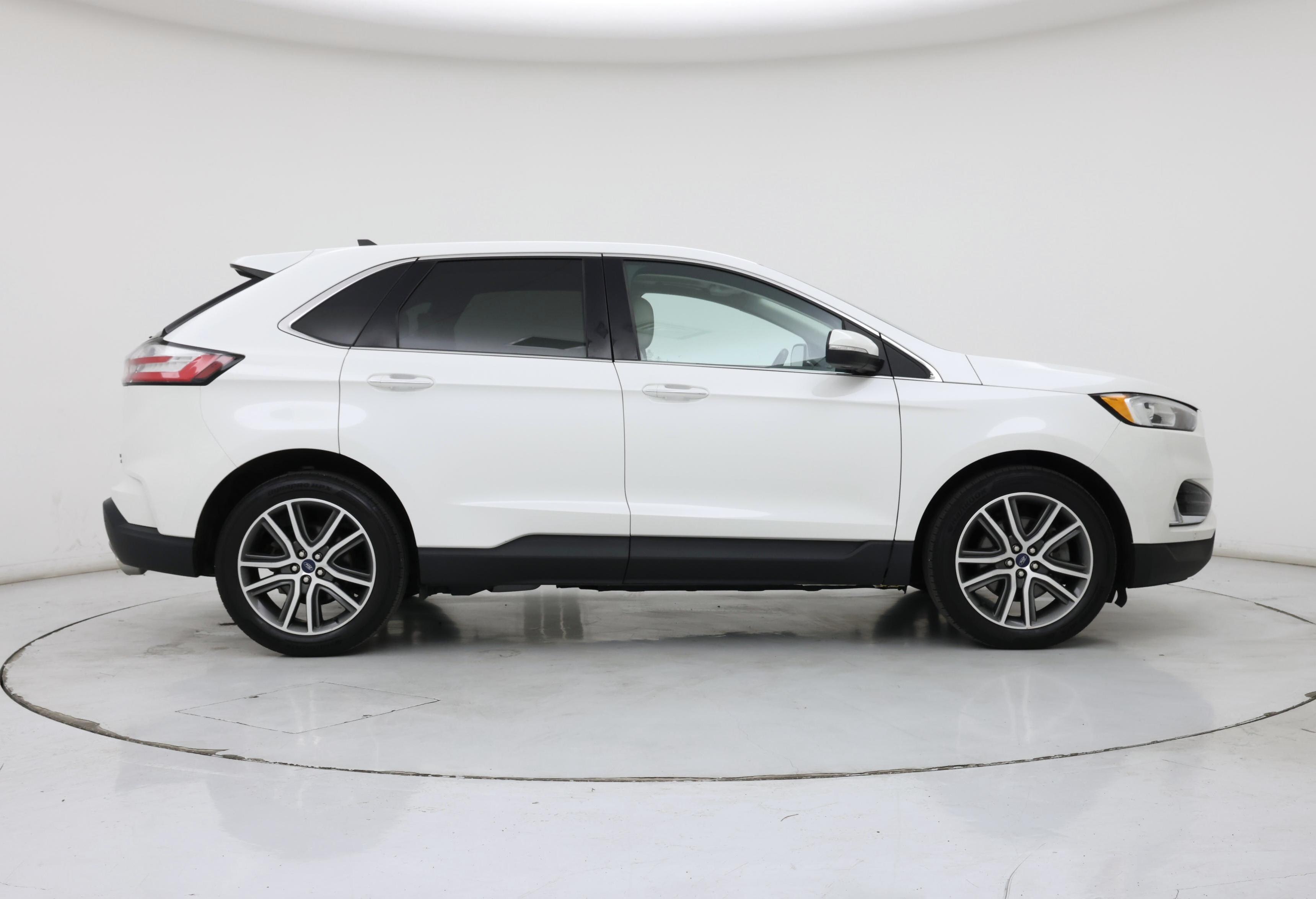 Thumbnail: 2020 Ford Edge - 7