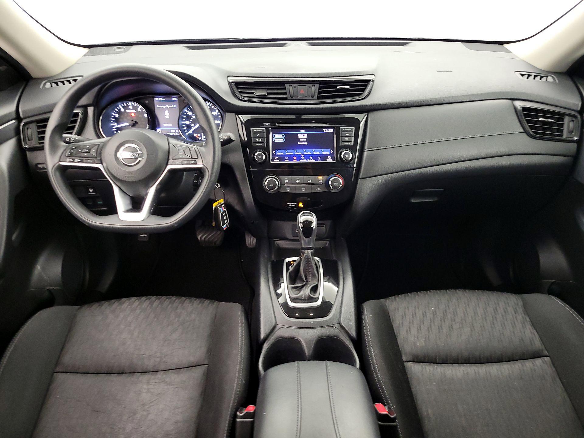 Thumbnail: 2018 Nissan Rogue - 9