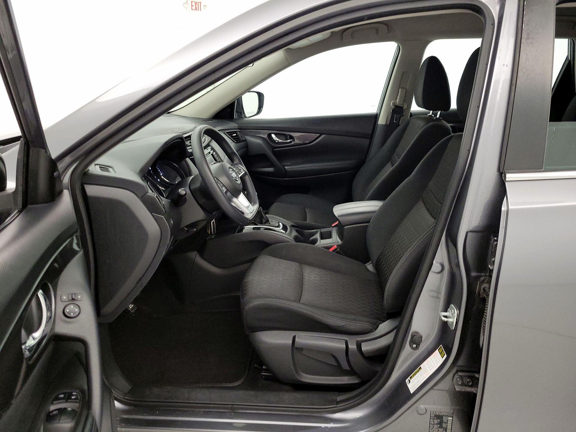 Thumbnail: 2018 Nissan Rogue - 11