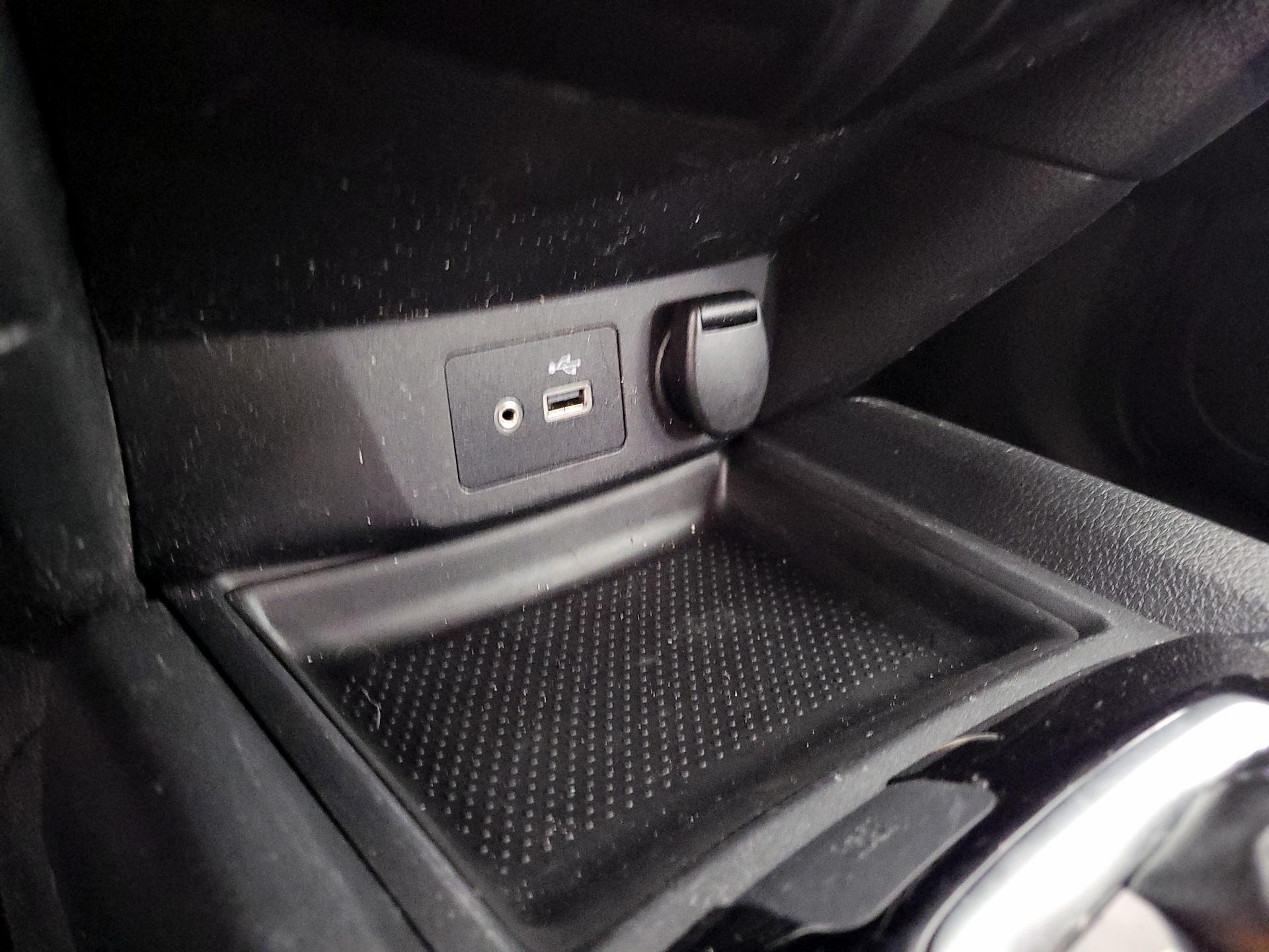 Thumbnail: 2018 Nissan Rogue - 18