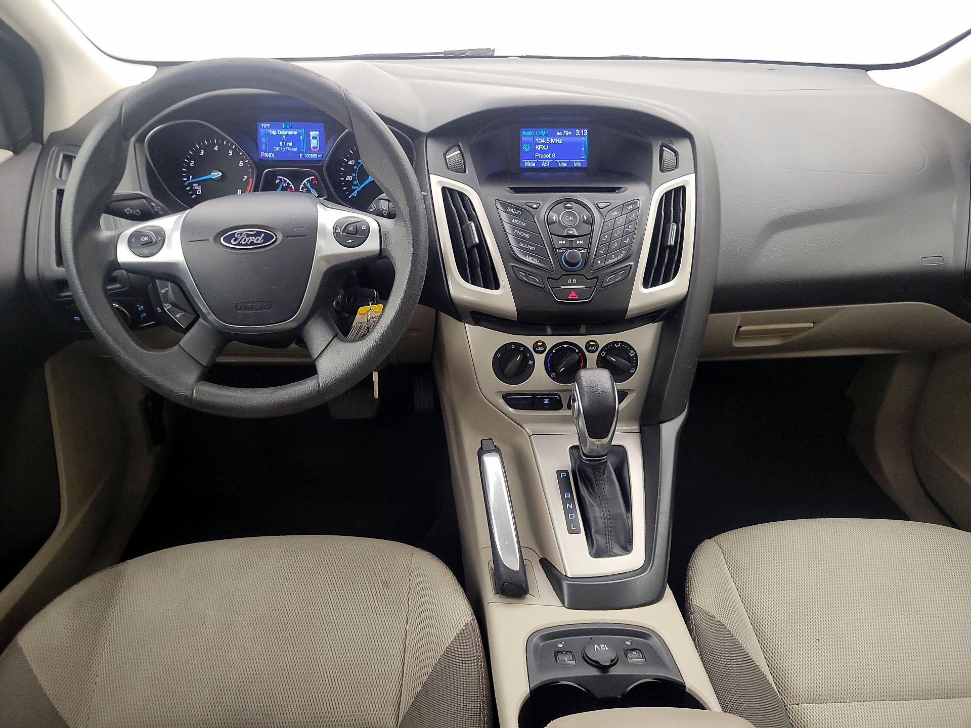 Thumbnail: 2014 Ford Focus - 9