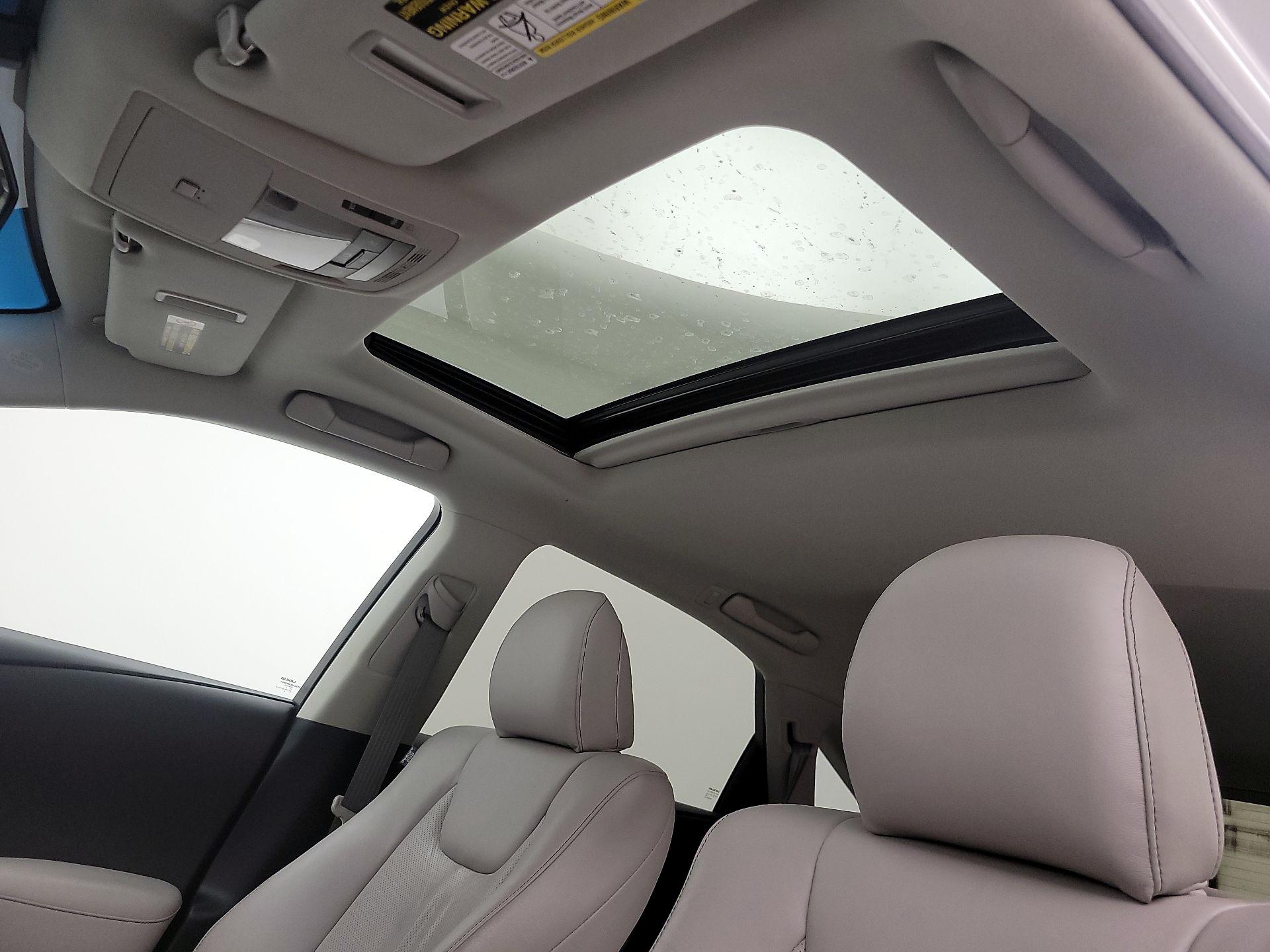 Thumbnail: 2015 Lexus RX - 19