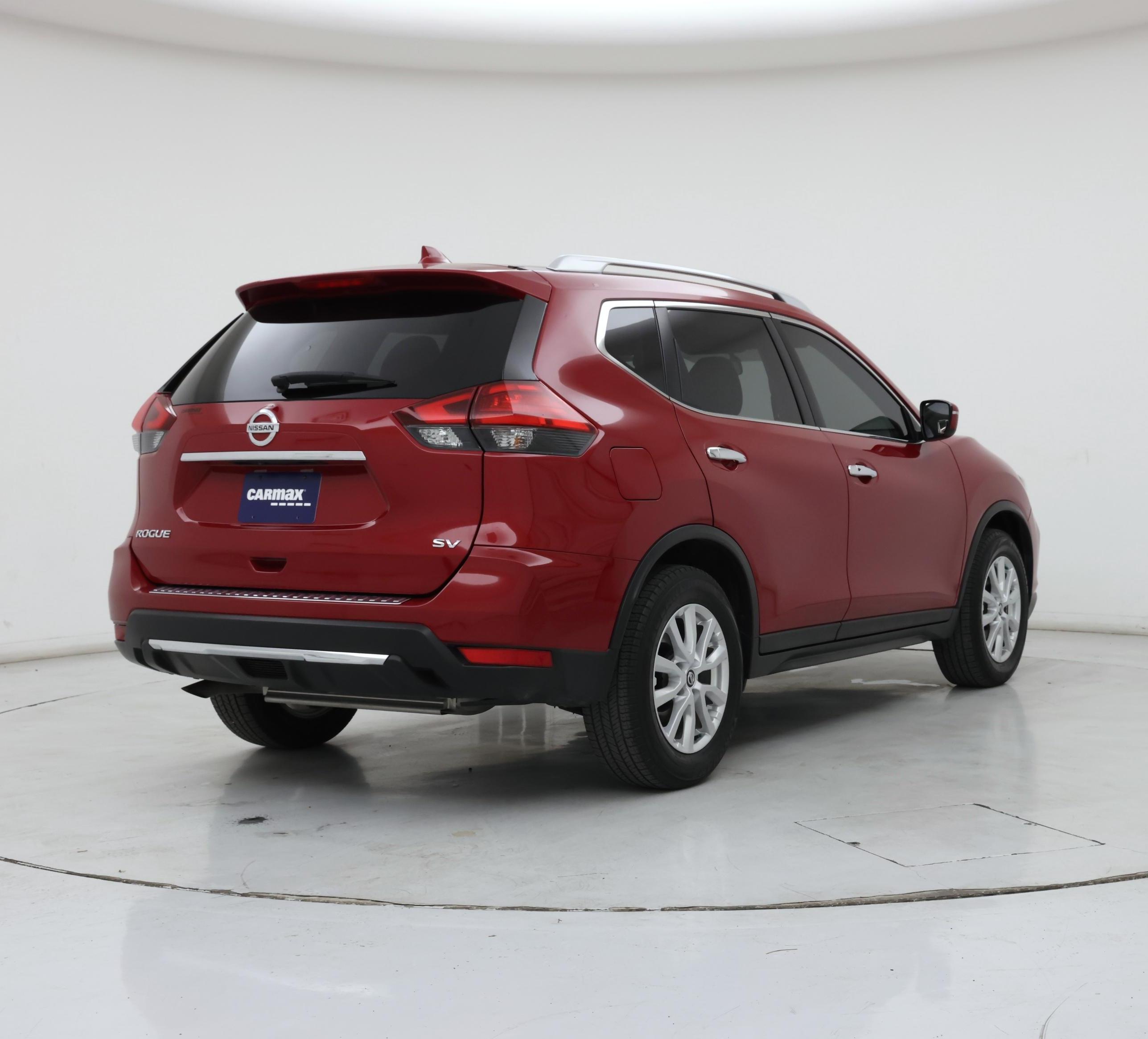 Thumbnail: 2017 Nissan Rogue - 8