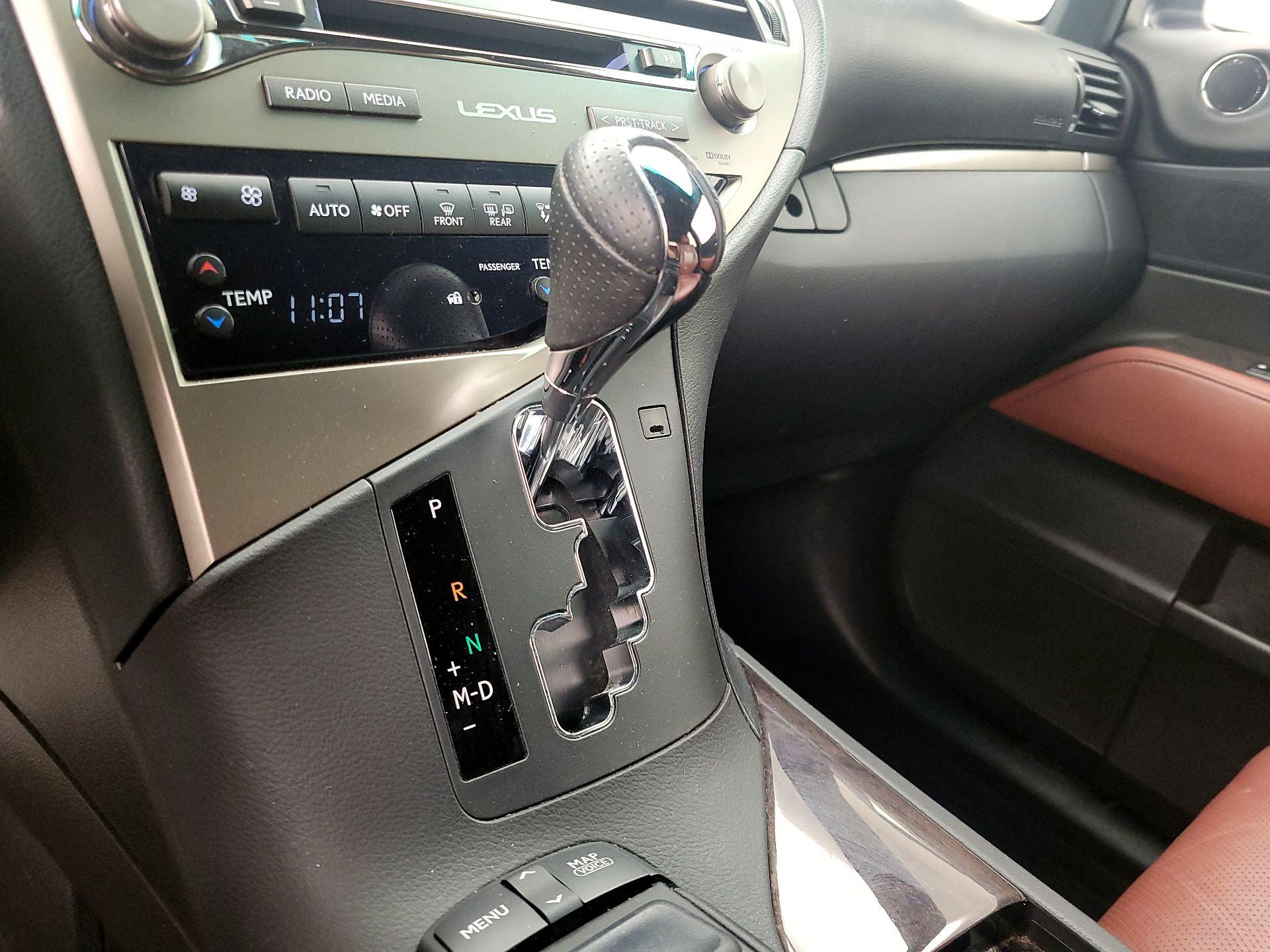 Thumbnail: 2015 Lexus RX - 18