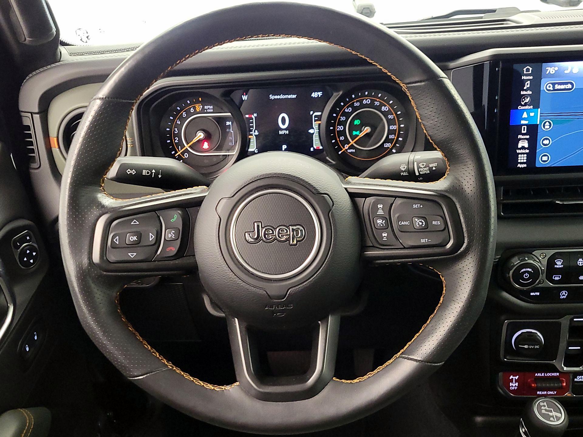 Thumbnail: 2024 Jeep Gladiator - 10