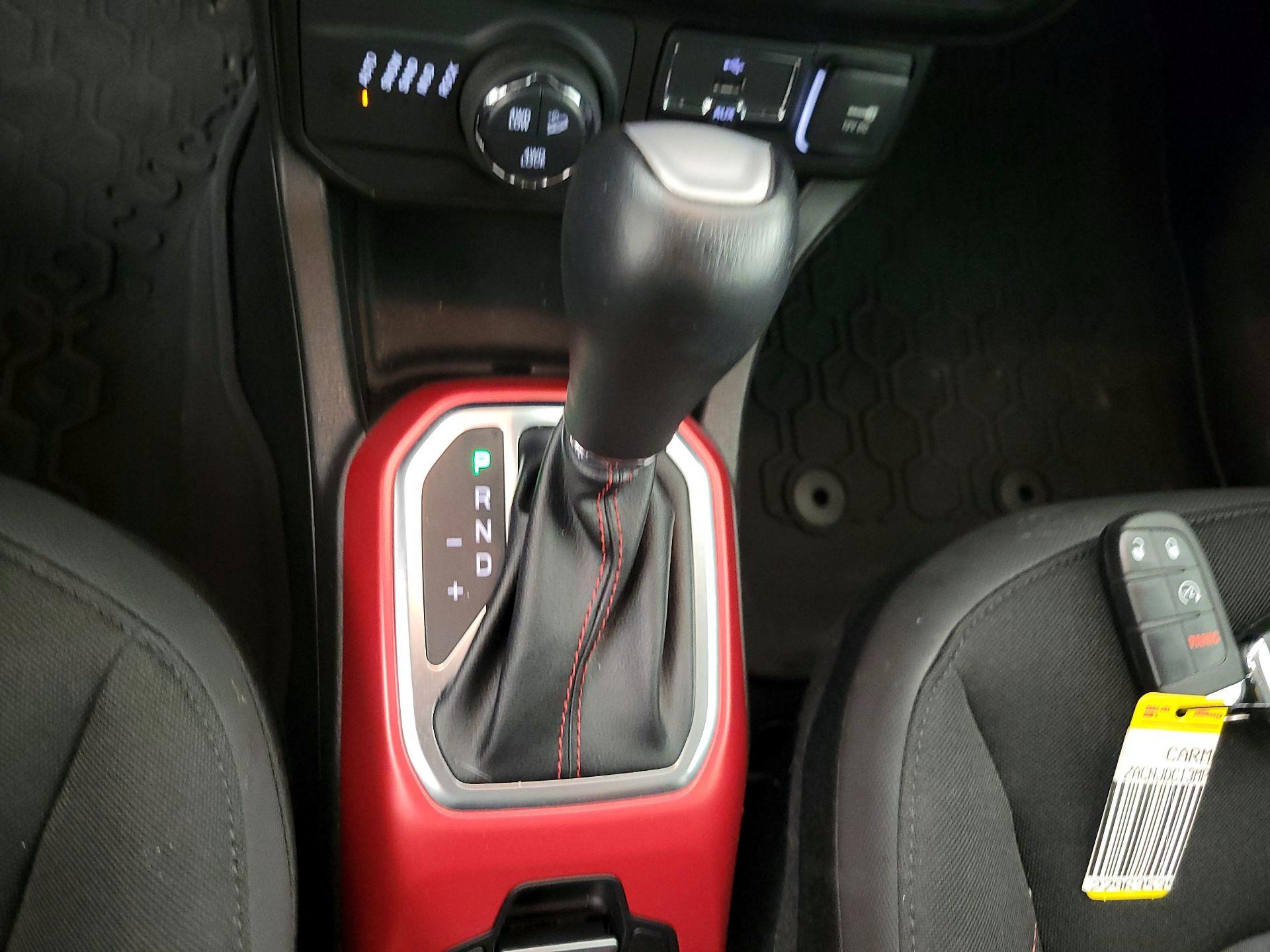 Thumbnail: 2021 Jeep Renegade - 17