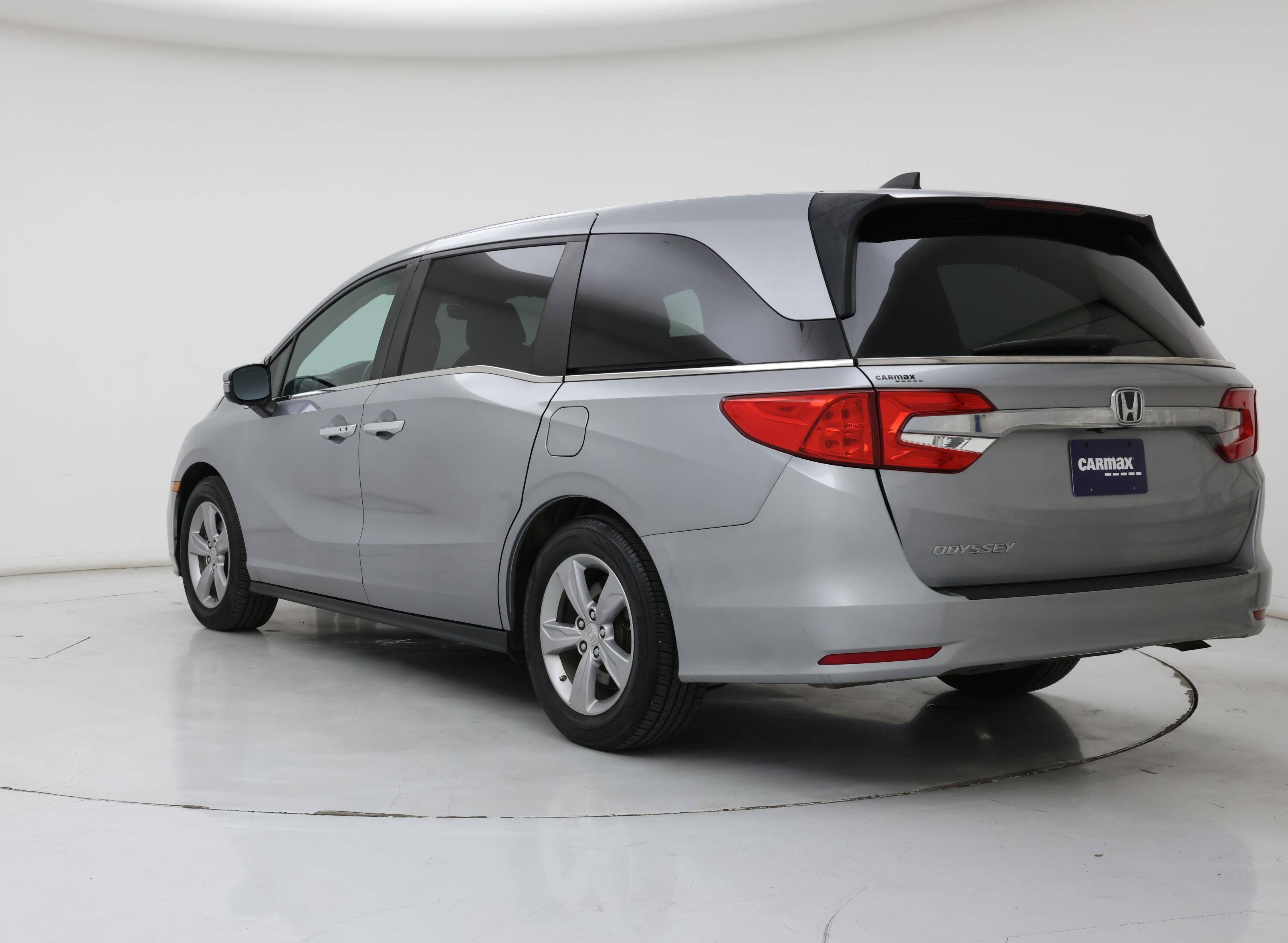 Thumbnail: 2018 Honda Odyssey - 2