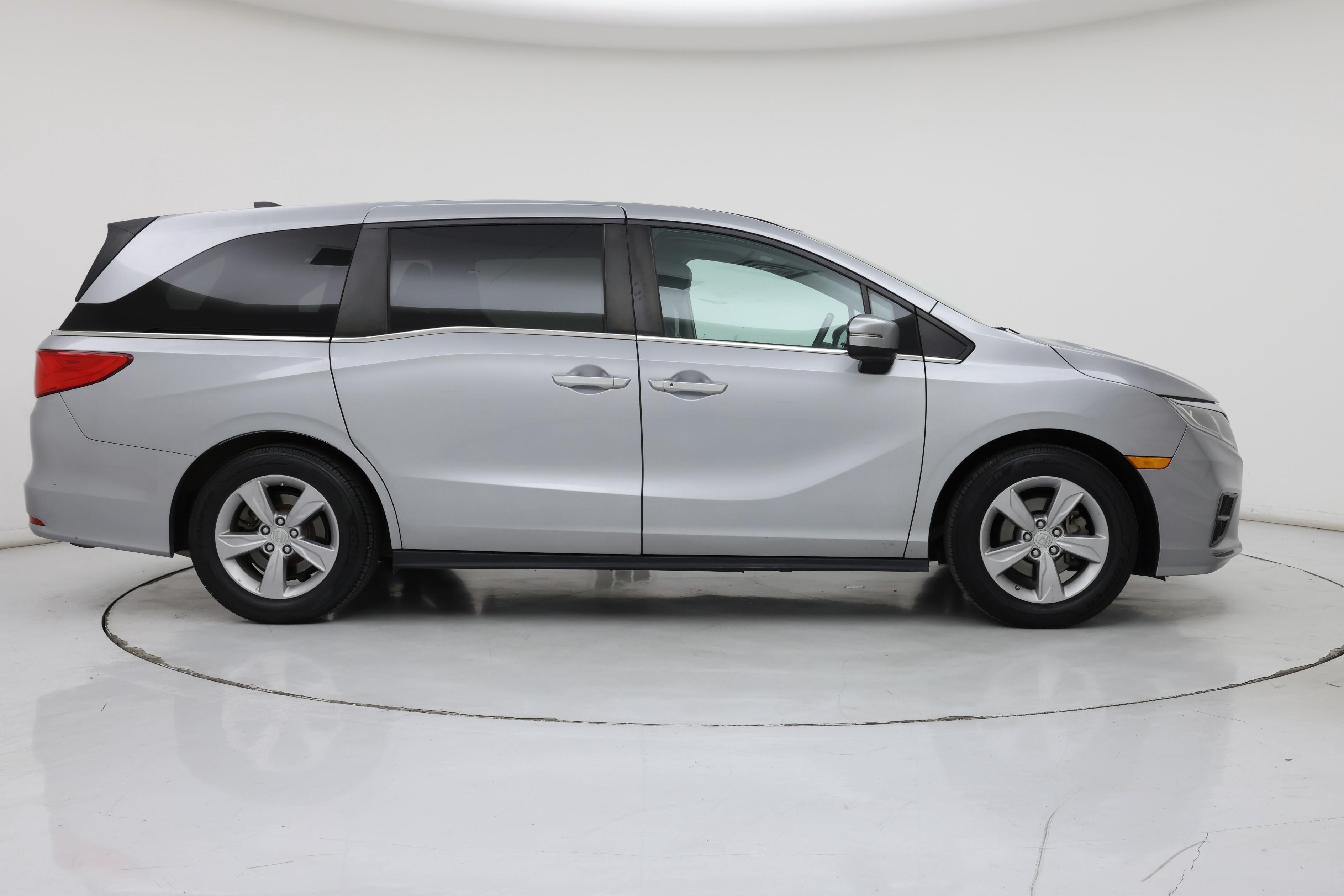 Thumbnail: 2018 Honda Odyssey - 7