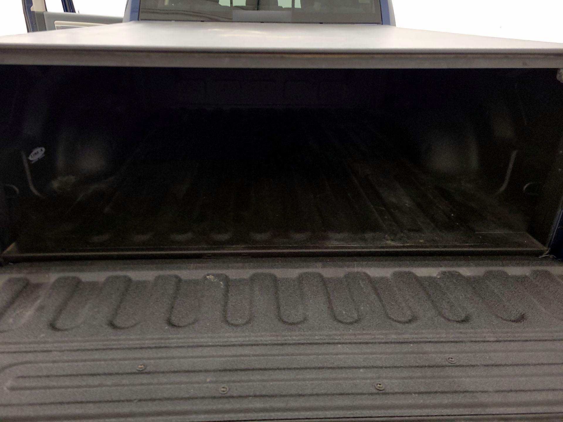 Thumbnail: 2019 RAM 1500 Classic - 20