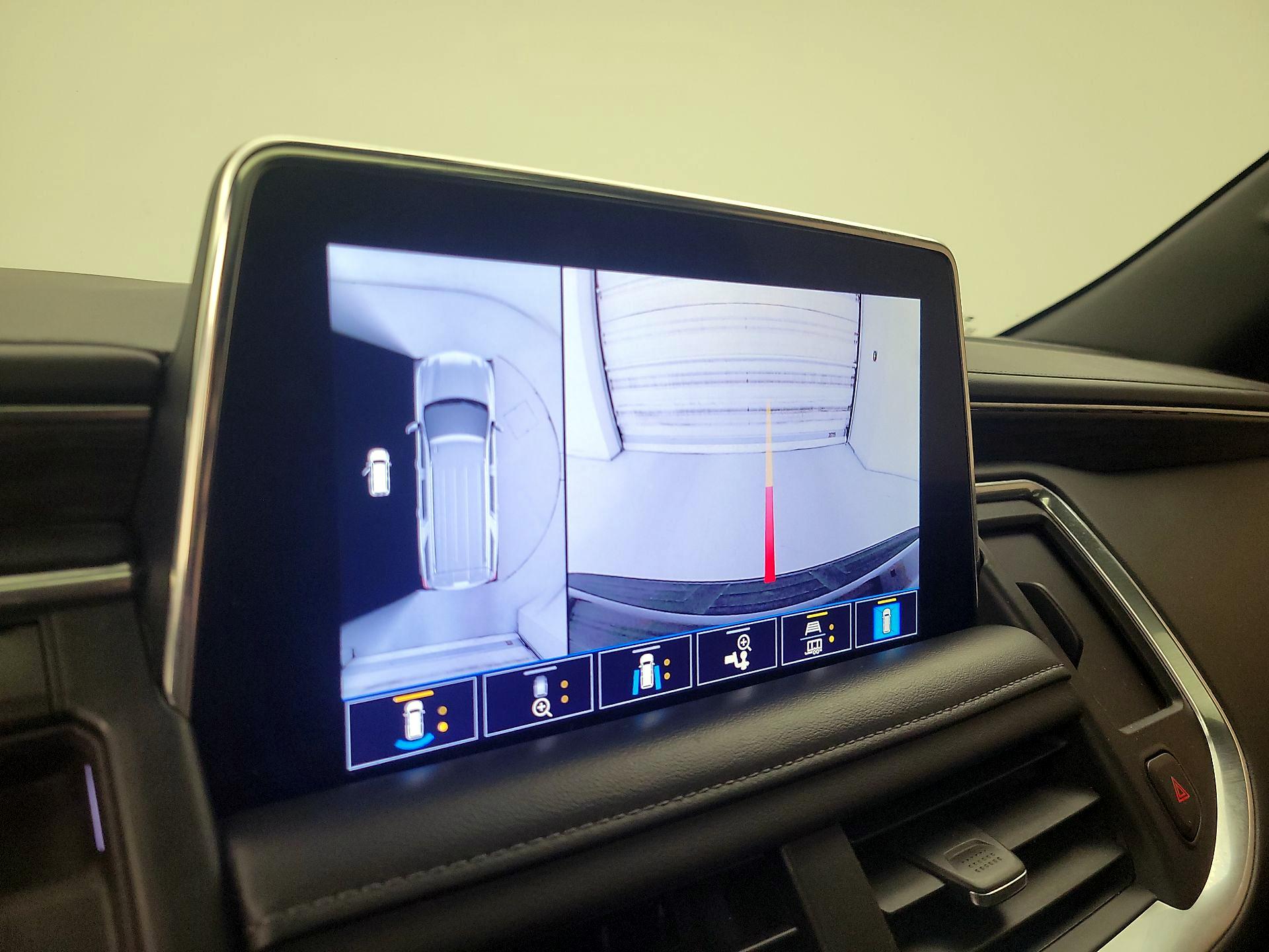 Thumbnail: 2021 Chevrolet Tahoe - 14