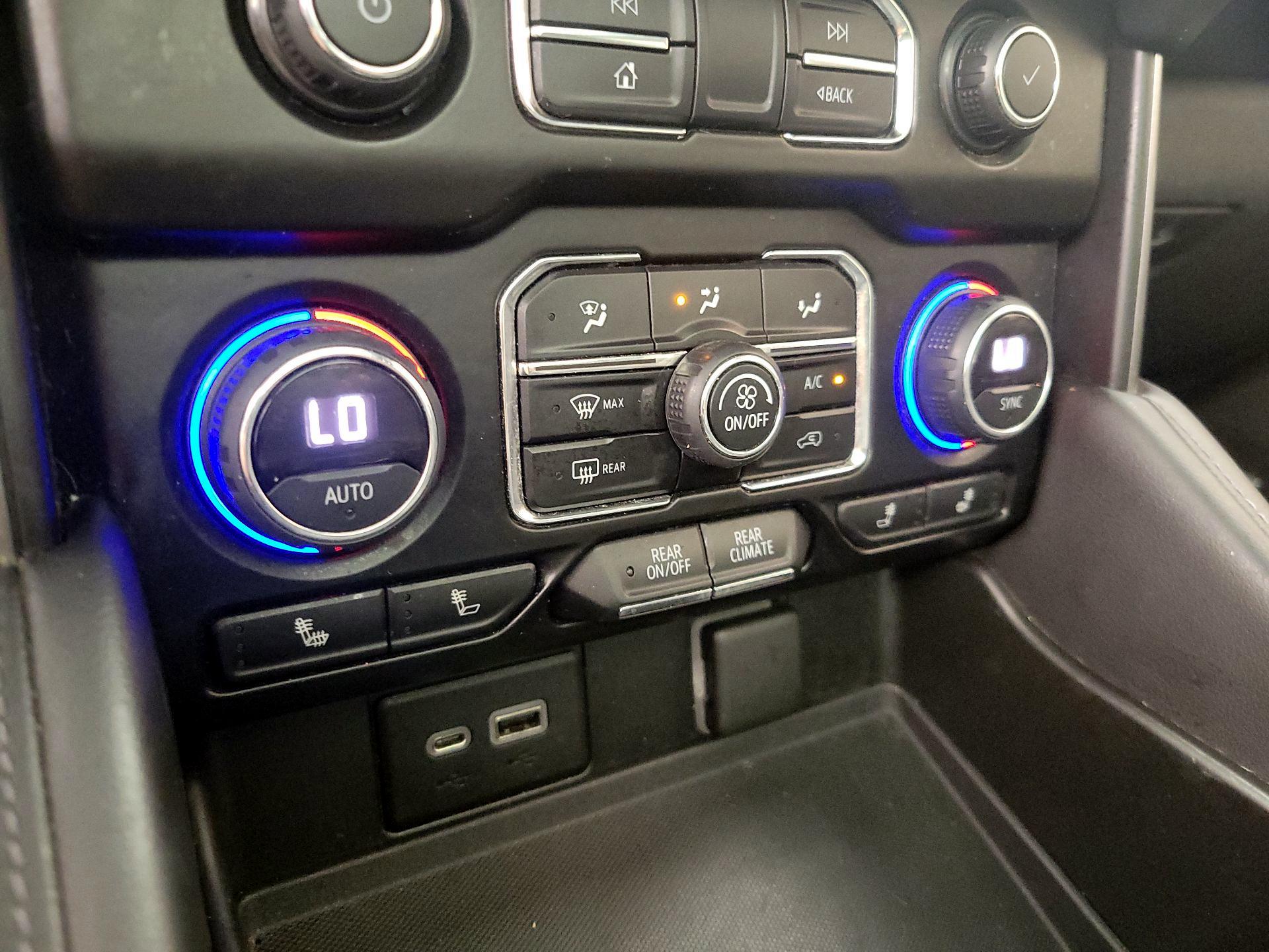 Thumbnail: 2021 Chevrolet Tahoe - 16