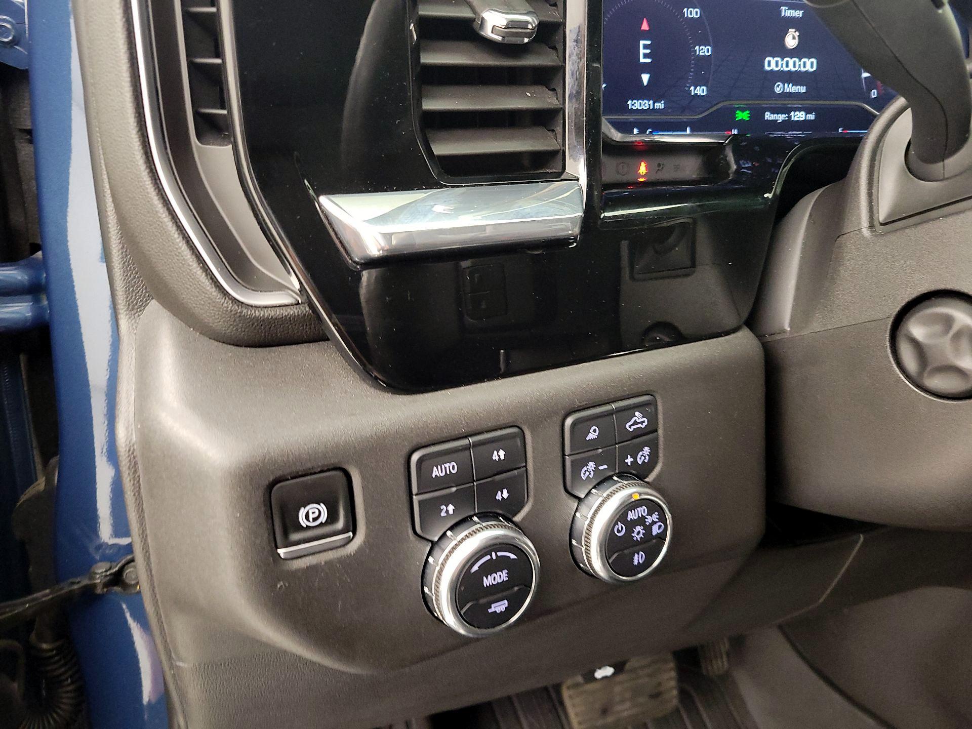 Thumbnail: 2024 GMC Sierra 1500 - 13