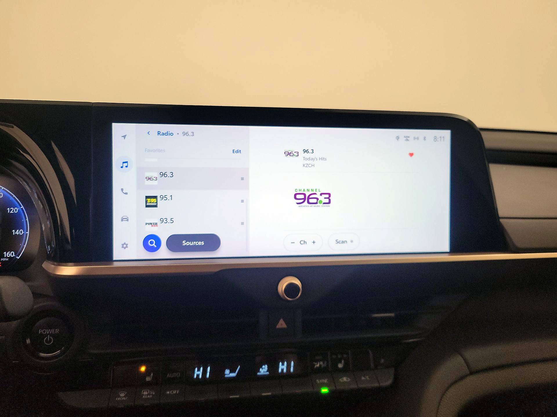 Thumbnail: 2023 Toyota Crown - 15