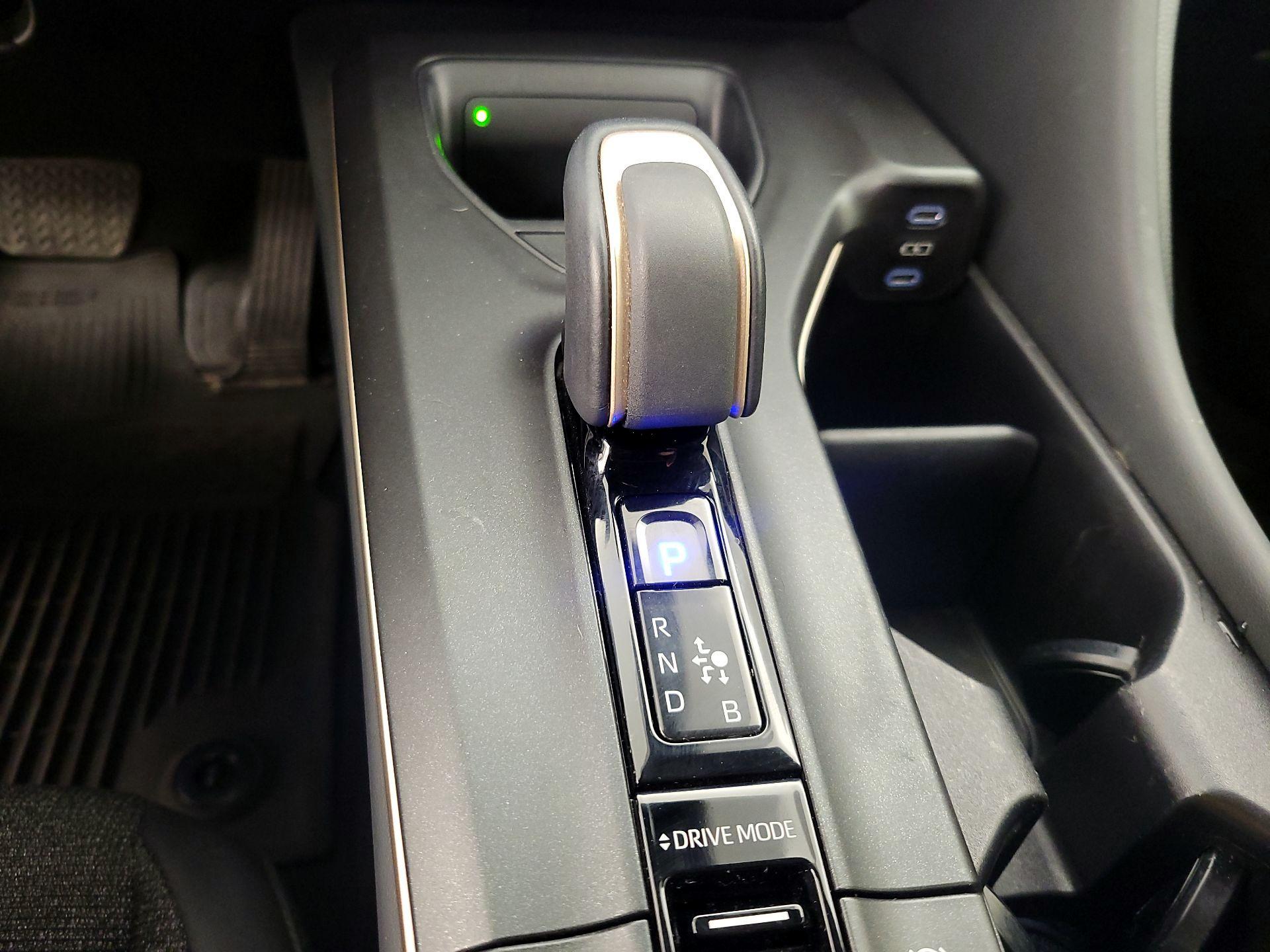 Thumbnail: 2023 Toyota Crown - 17