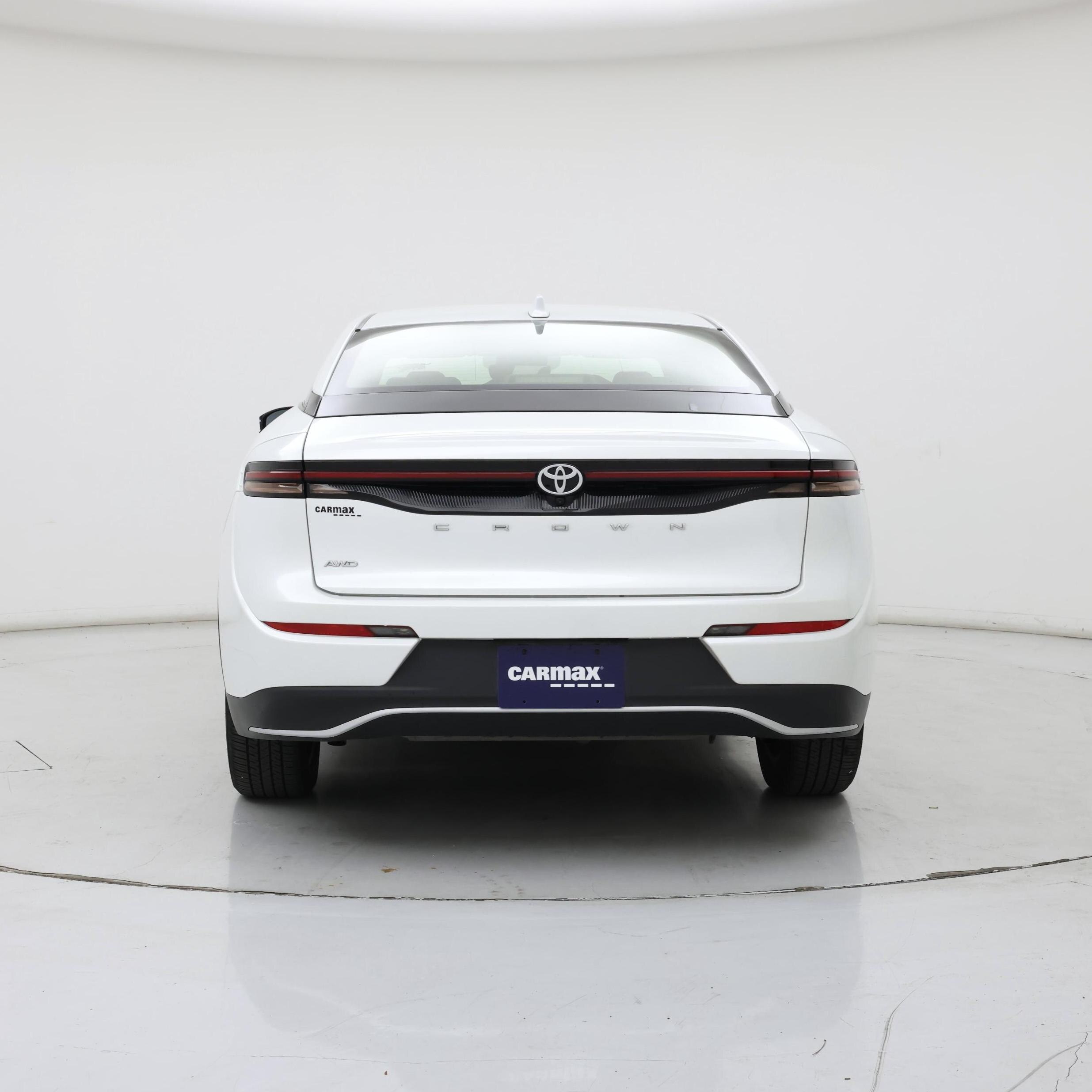 Thumbnail: 2023 Toyota Crown - 6