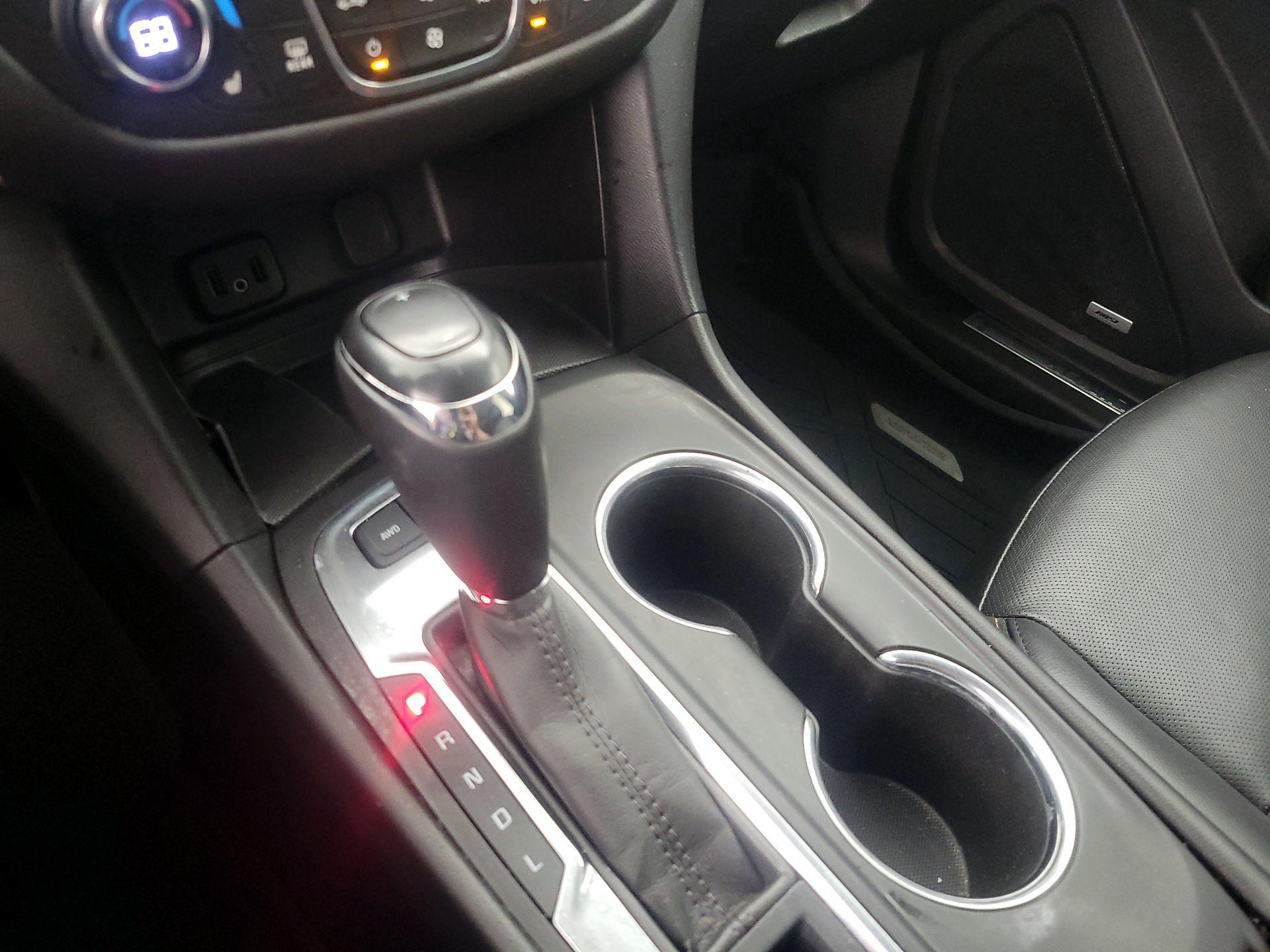 Thumbnail: 2018 Chevrolet Equinox - 18