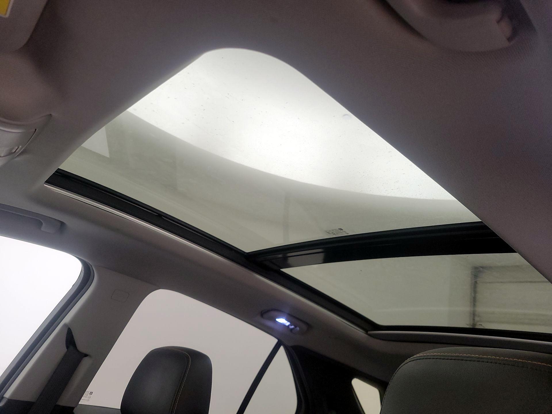 Thumbnail: 2018 Chevrolet Equinox - 20