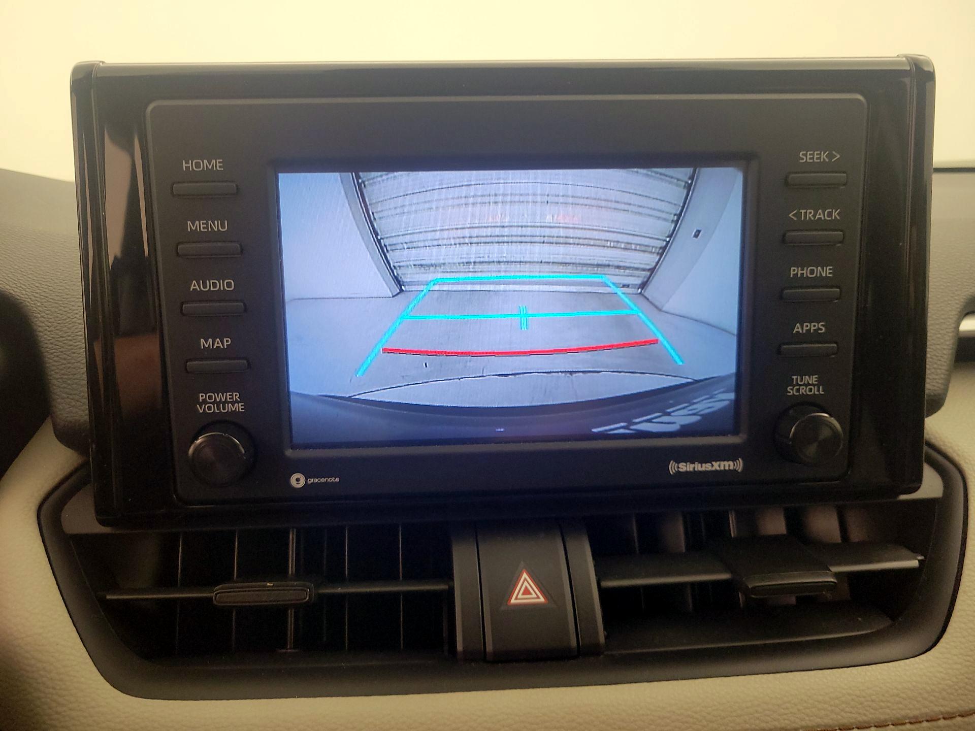 Thumbnail: 2021 Toyota RAV4 - 14