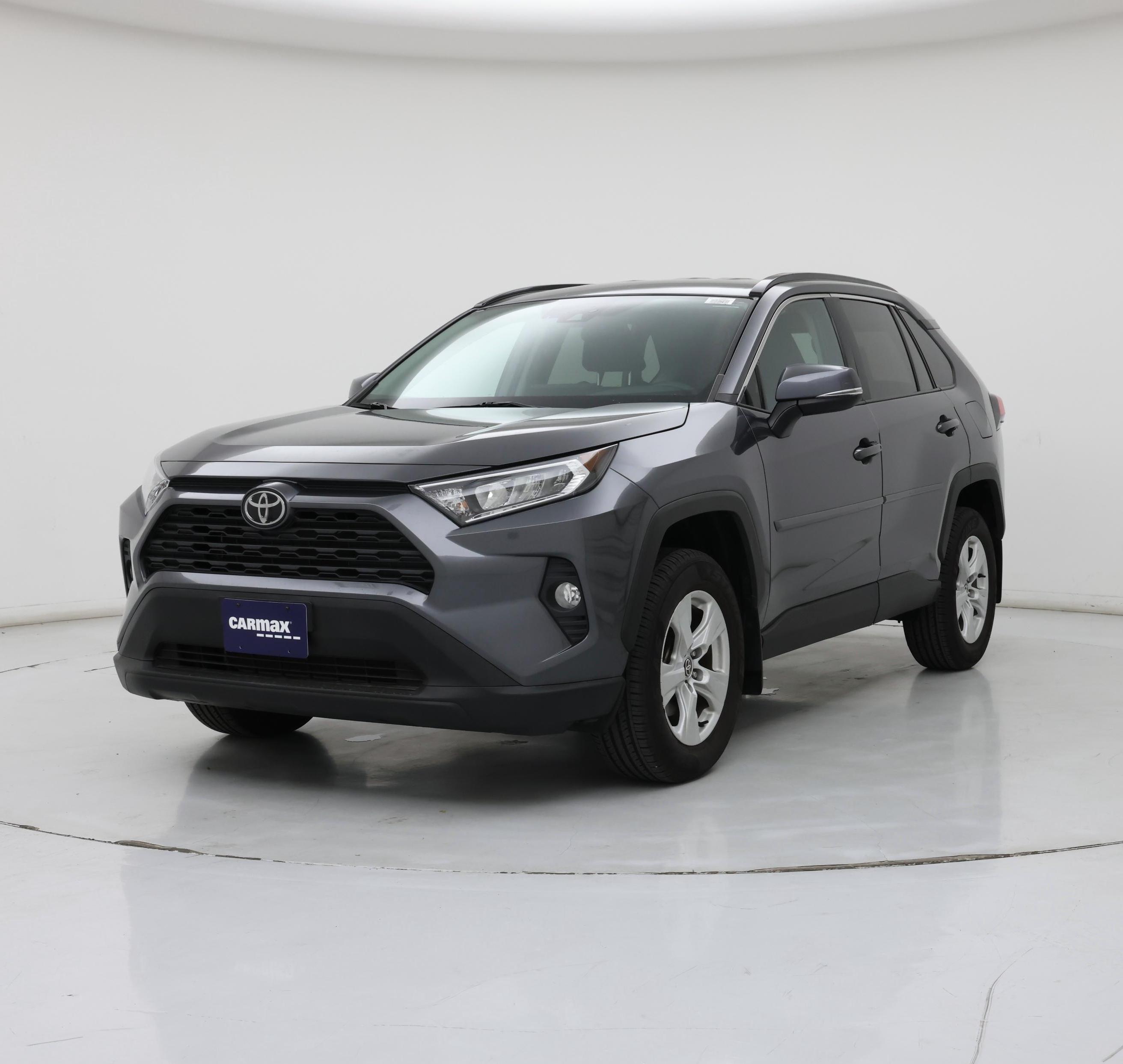 Thumbnail: 2021 Toyota RAV4 - 4