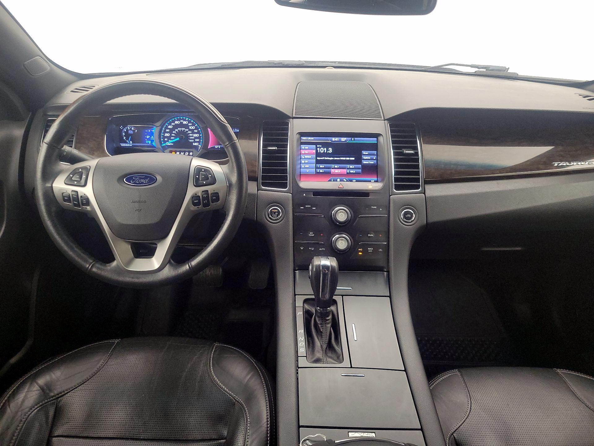 Thumbnail: 2014 Ford Taurus - 9