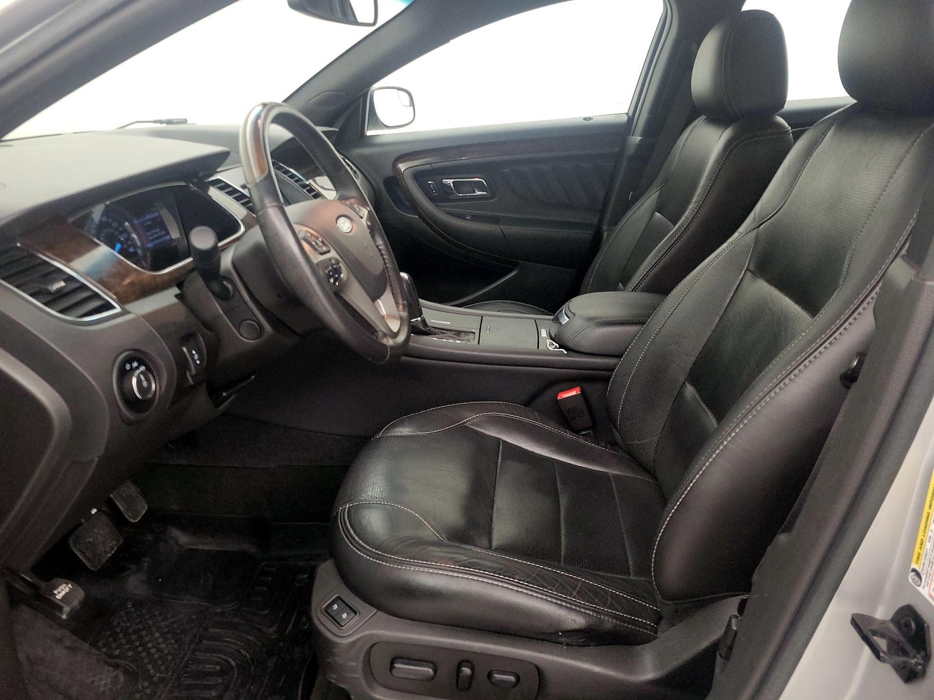 Thumbnail: 2014 Ford Taurus - 11