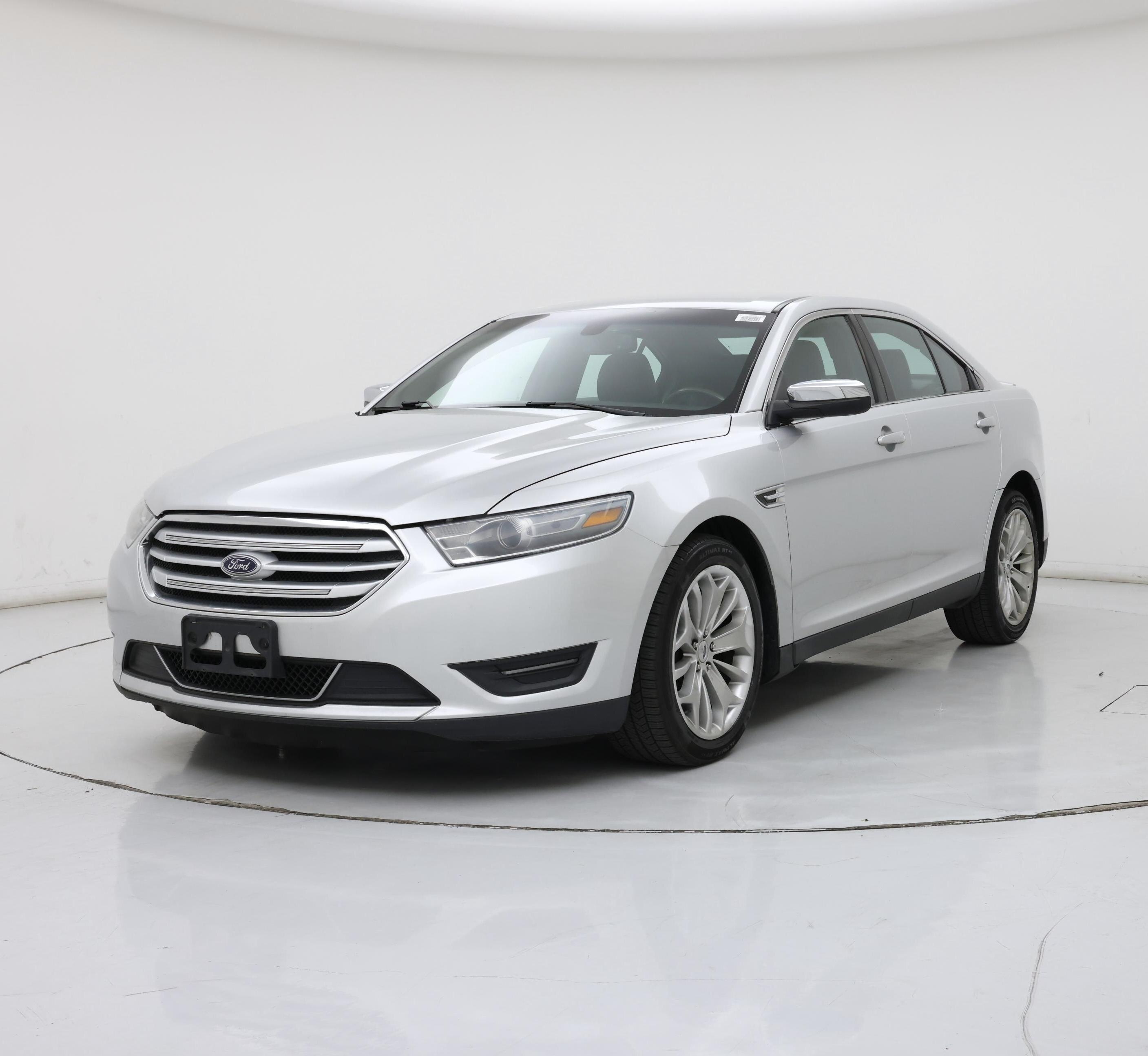 Thumbnail: 2014 Ford Taurus - 4