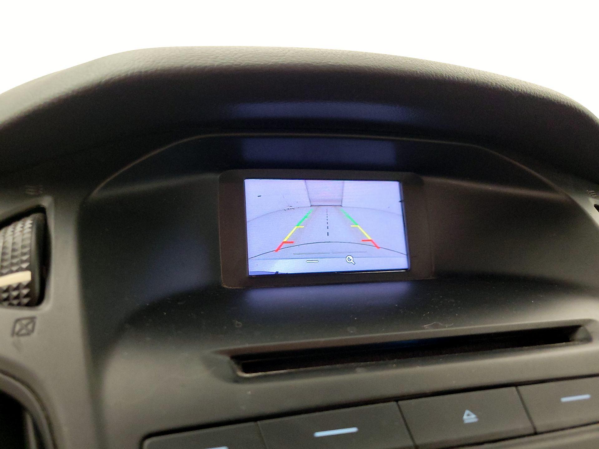 Thumbnail: 2017 Ford Focus - 14