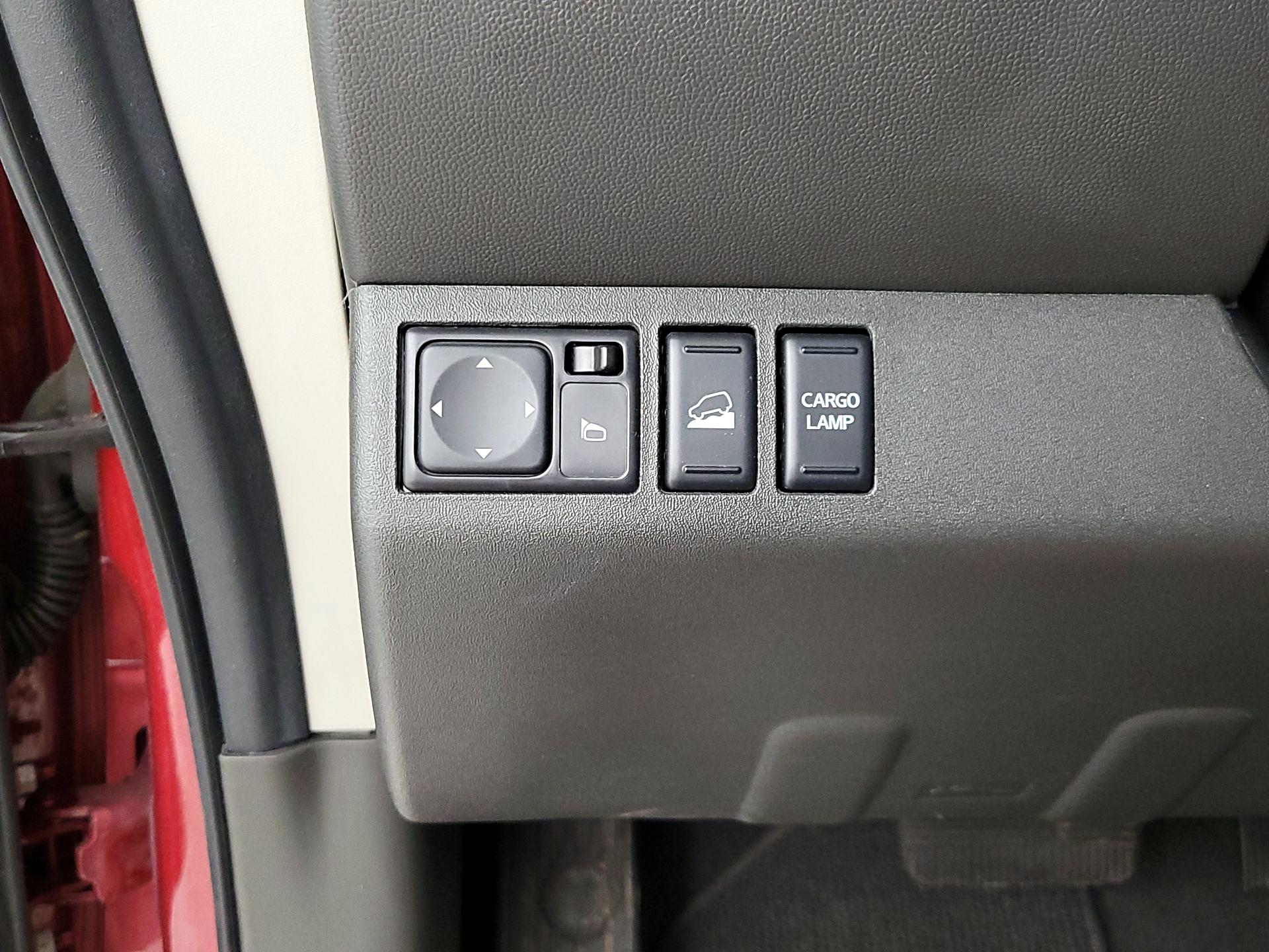 Thumbnail: 2021 Nissan Frontier - 13