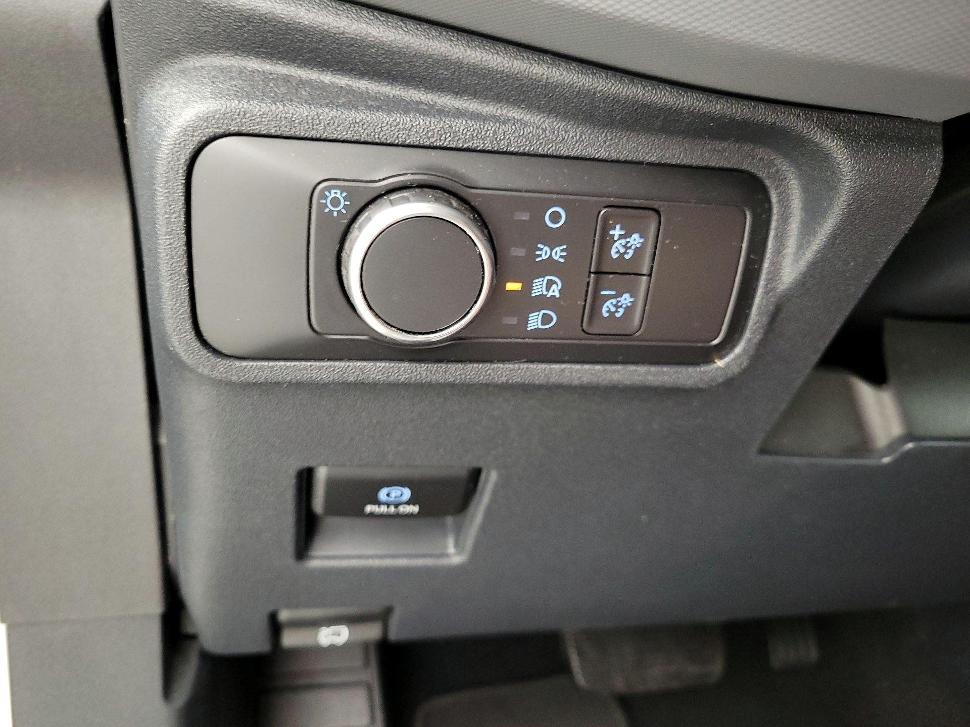 Thumbnail: 2022 Ford Bronco - 13