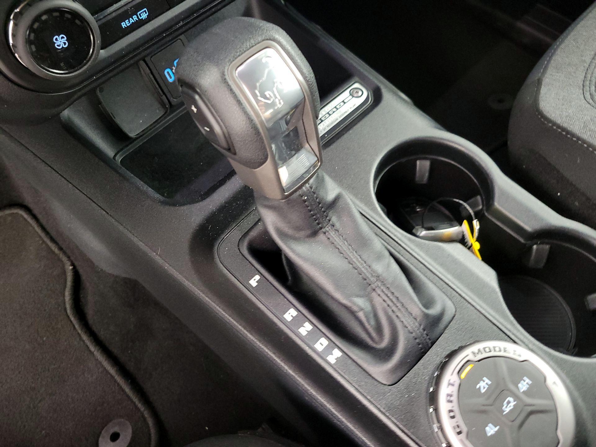 Thumbnail: 2022 Ford Bronco - 17