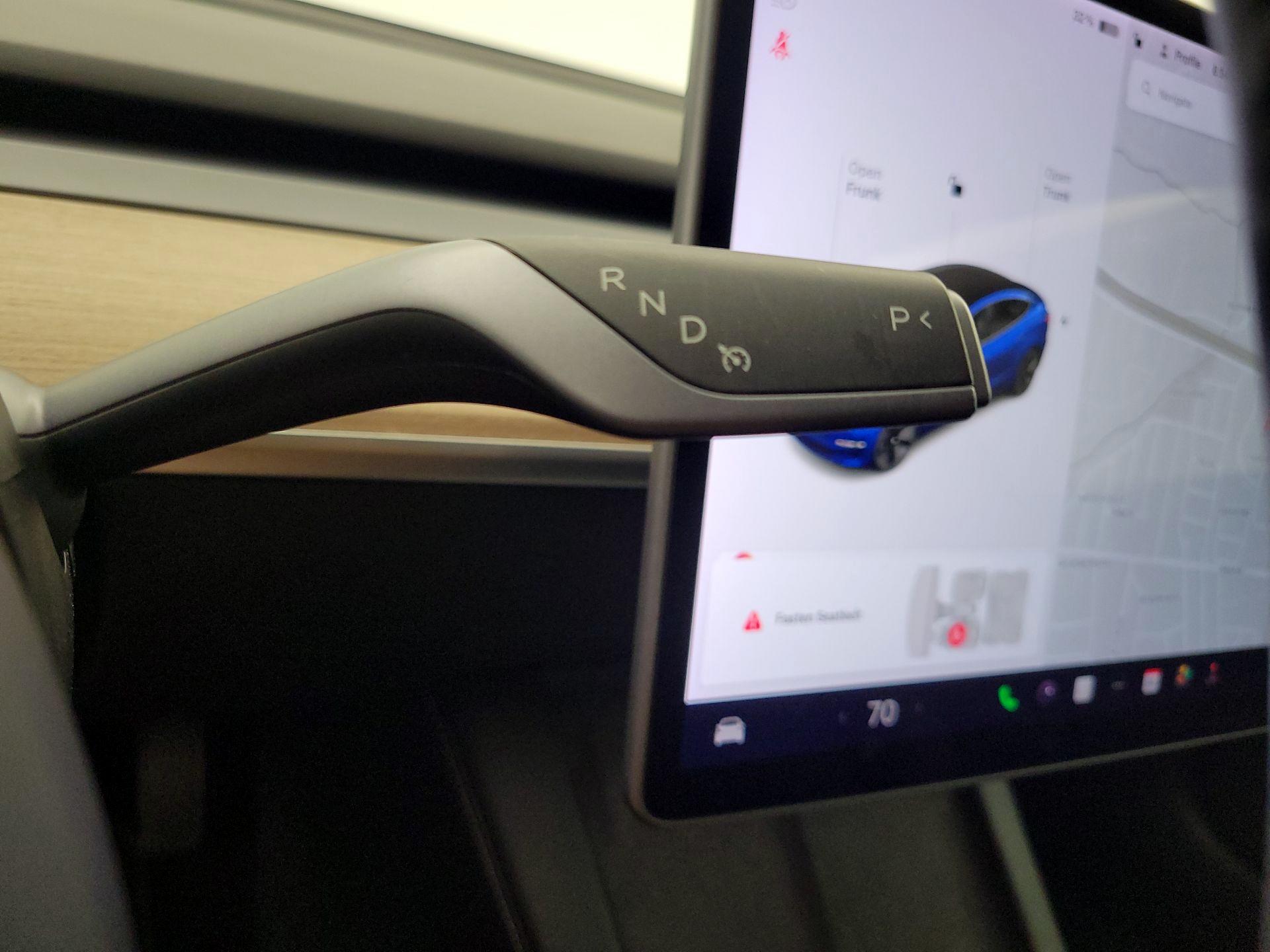 Thumbnail: 2021 Tesla Model 3 - 17