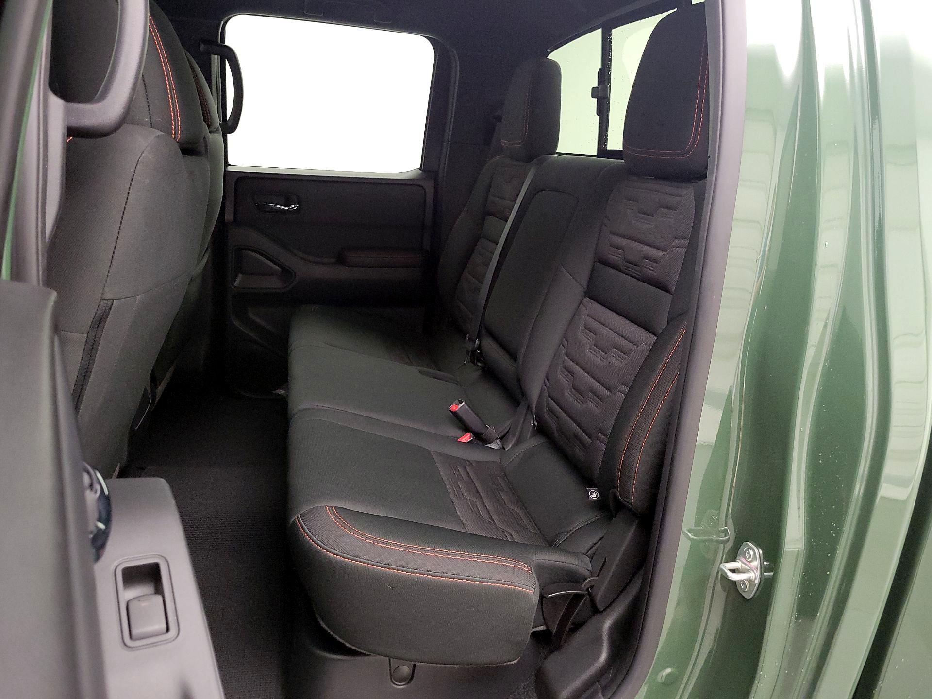 Thumbnail: 2025 Nissan Frontier - 19