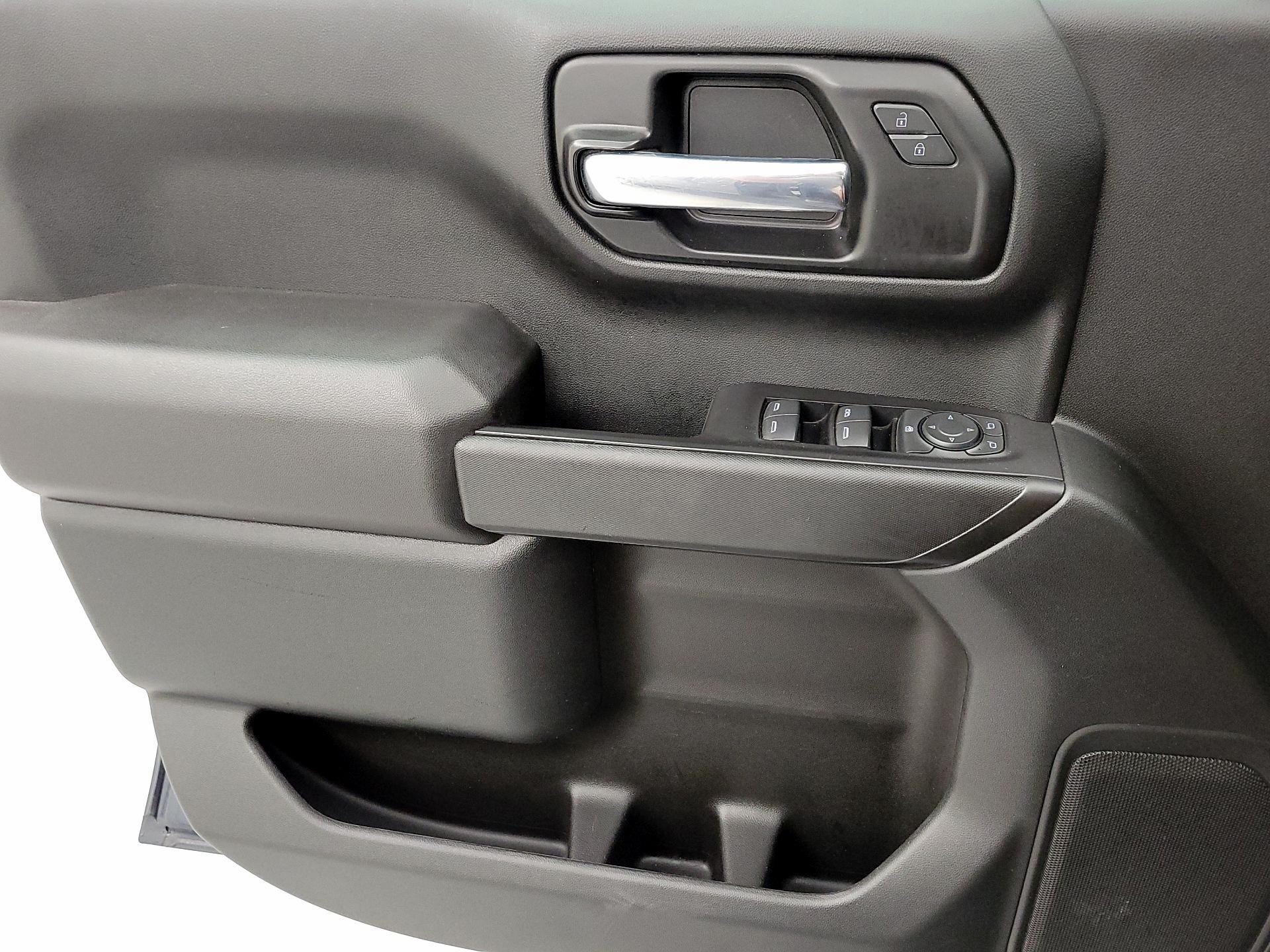 Thumbnail: 2022 Chevrolet Silverado 1500 - 12