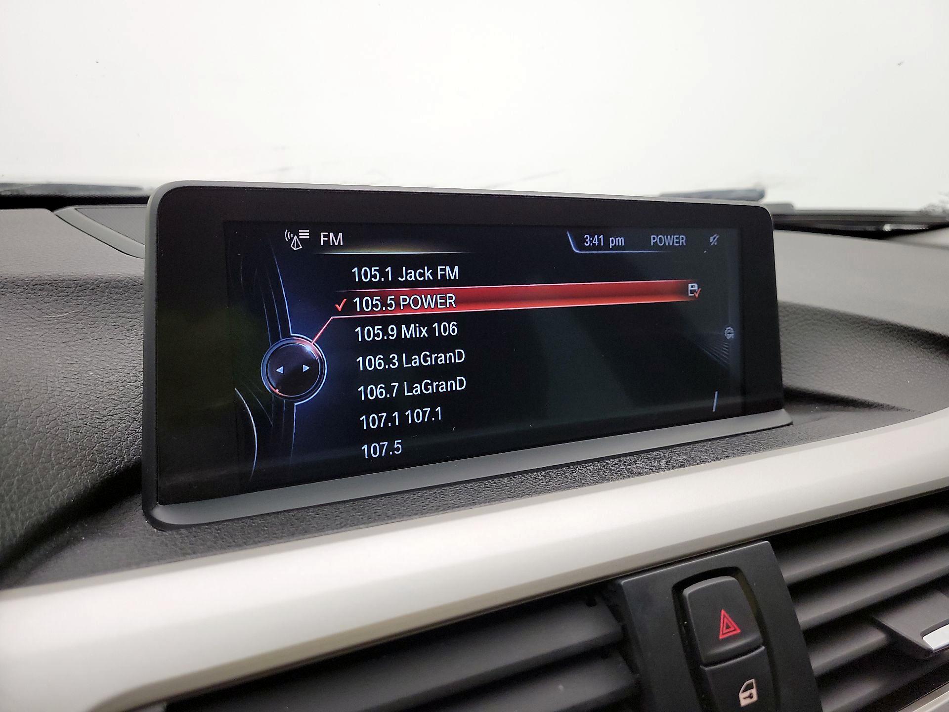 Thumbnail: 2015 BMW 3 Series - 15